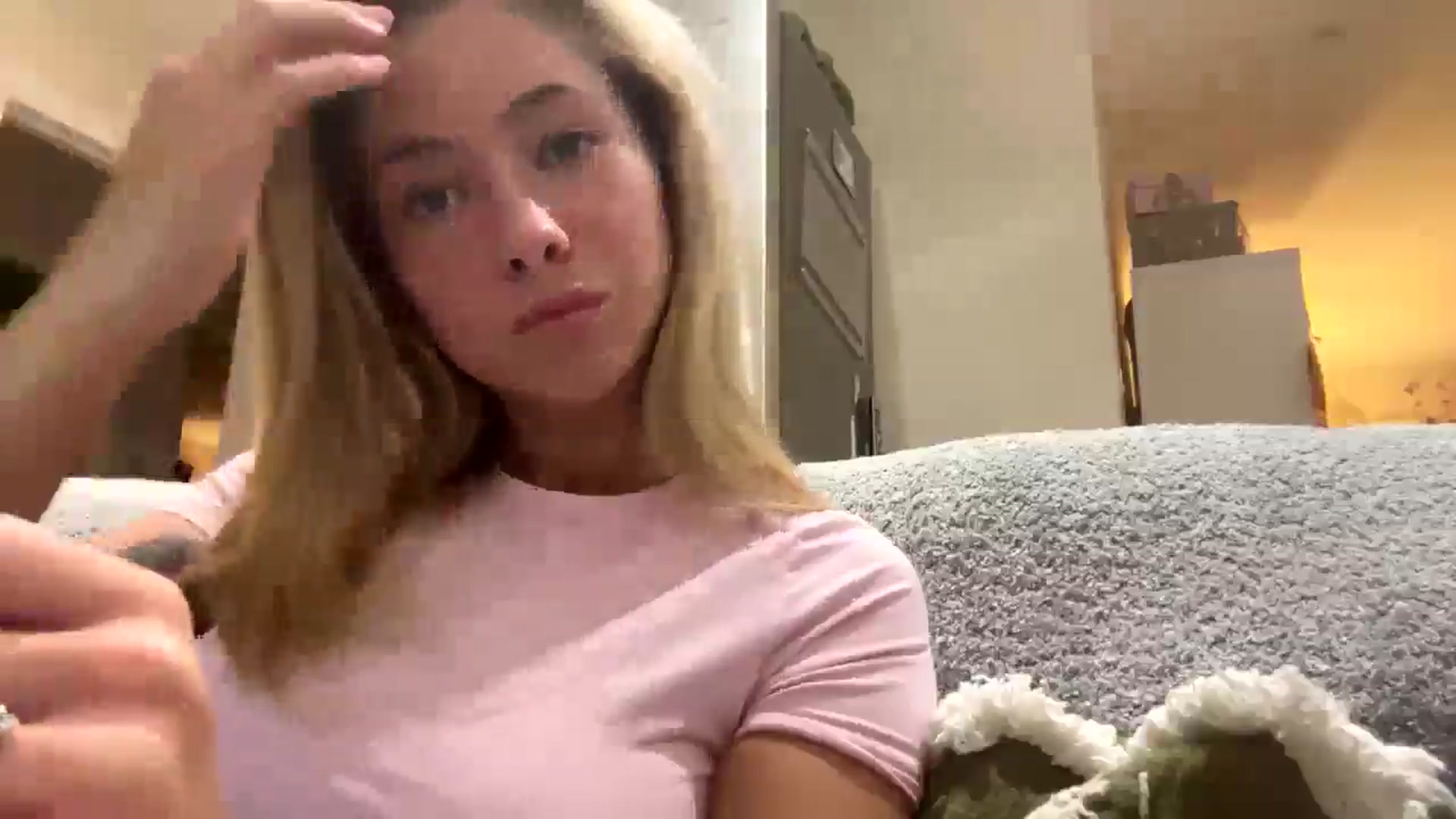 Gallery image thumbnail from missjessmays's myfreecams stream on, 11/22/2025, 17:22 image 3 of 20