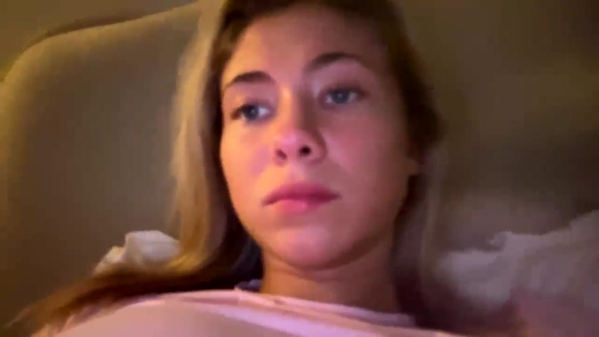 Gallery image thumbnail from missjessmays's myfreecams stream on, 11/22/2025, 19:46 image 13 of 20