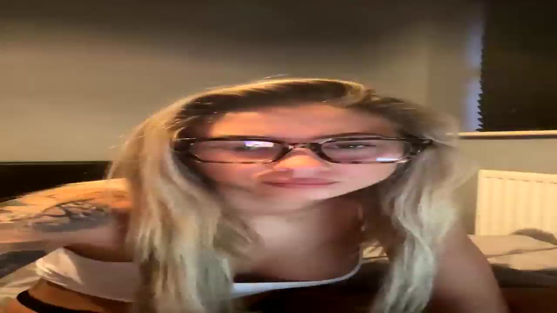 Gallery image thumbnail from missjessmays's myfreecams stream on, 12/15/2025, 16:01 image 18 of 20