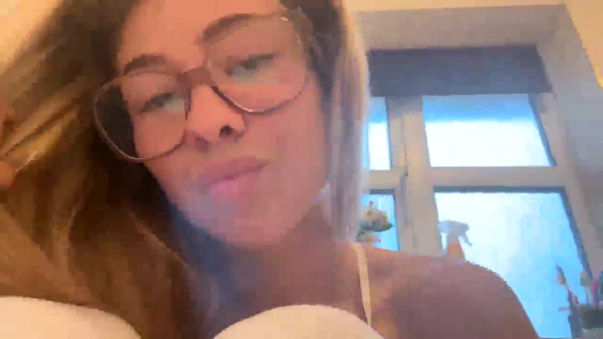 Gallery image thumbnail from missjessmays's myfreecams stream on, 01/25/2026, 14:00 image 14 of 20