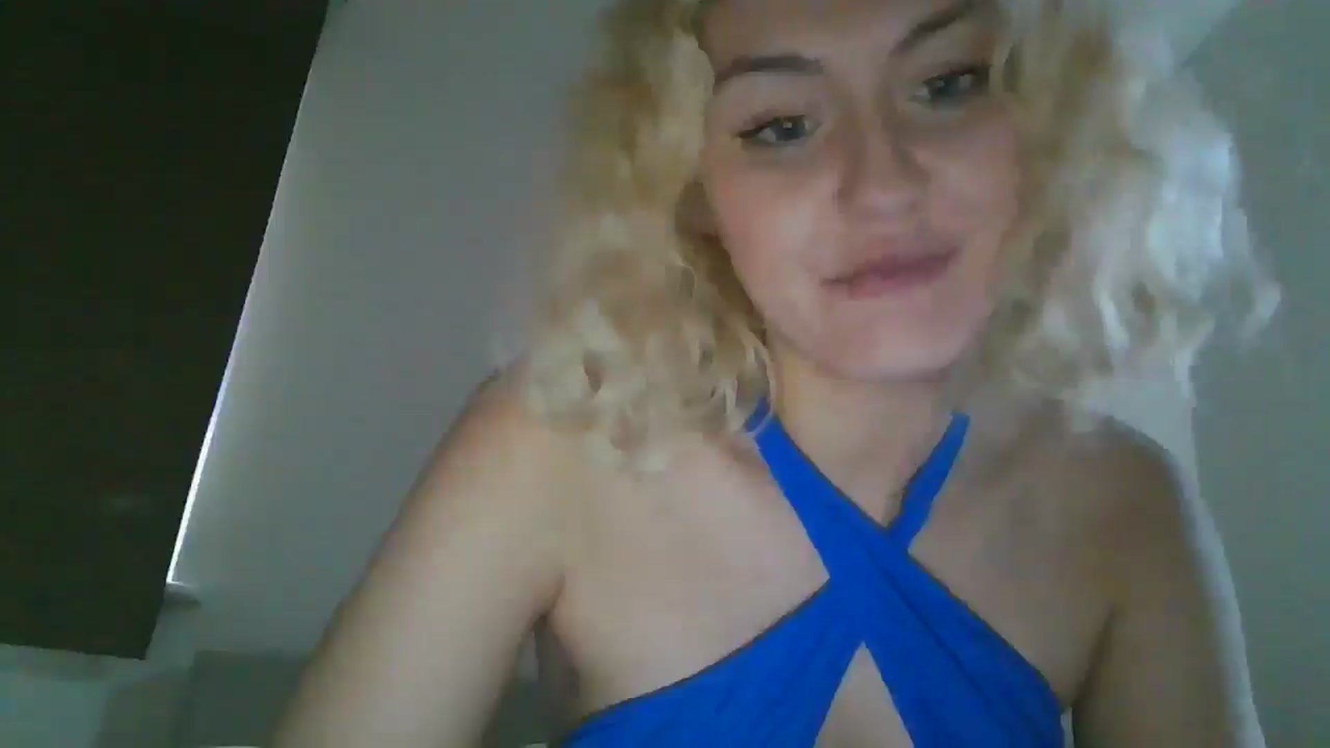 Gallery image thumbnail from misslilly's myfreecams stream on, 04/02/2025, 18:38 image 7 of 20