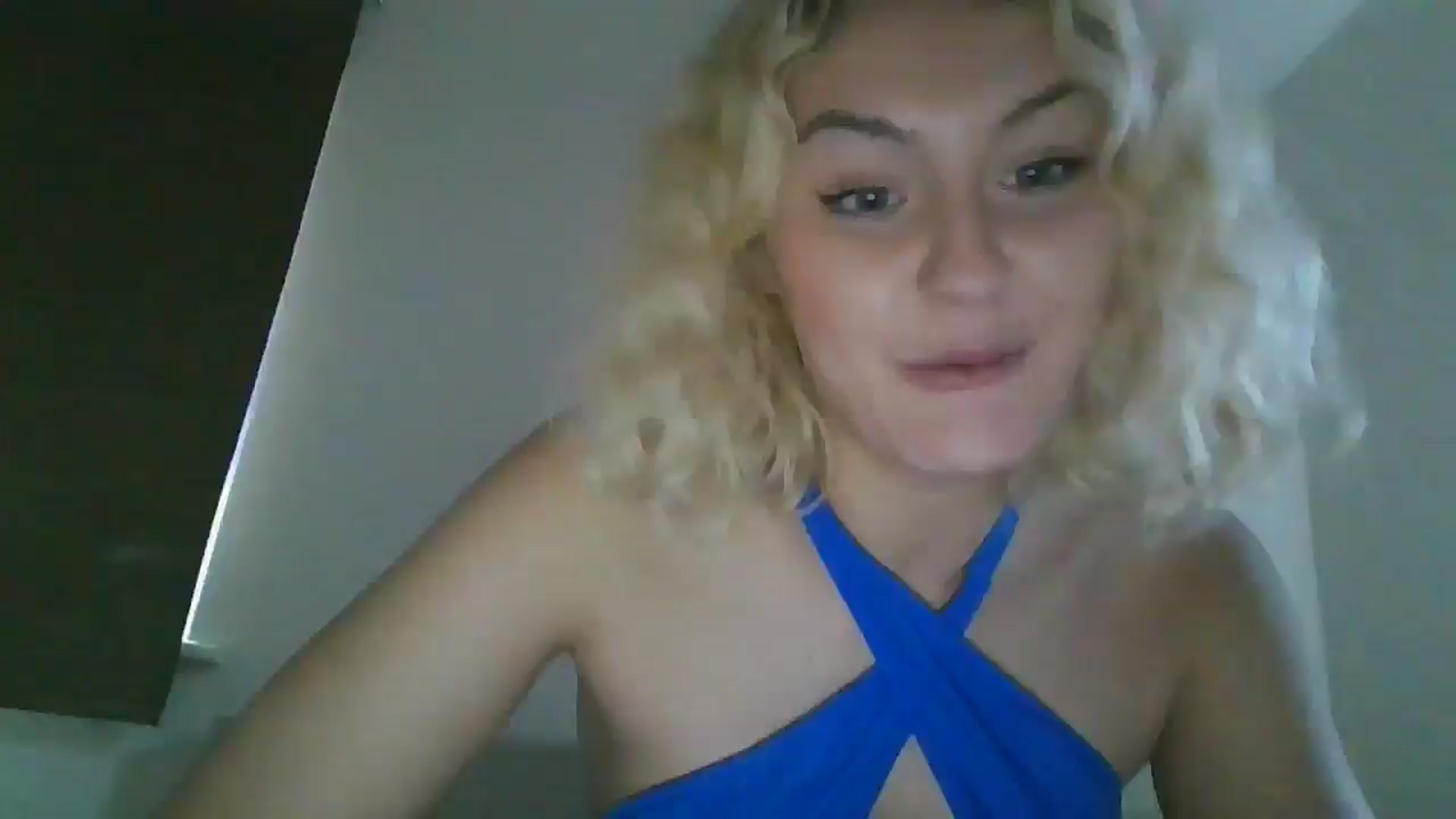 Gallery image thumbnail from misslilly's myfreecams stream on, 04/02/2025, 18:38 image 6 of 20