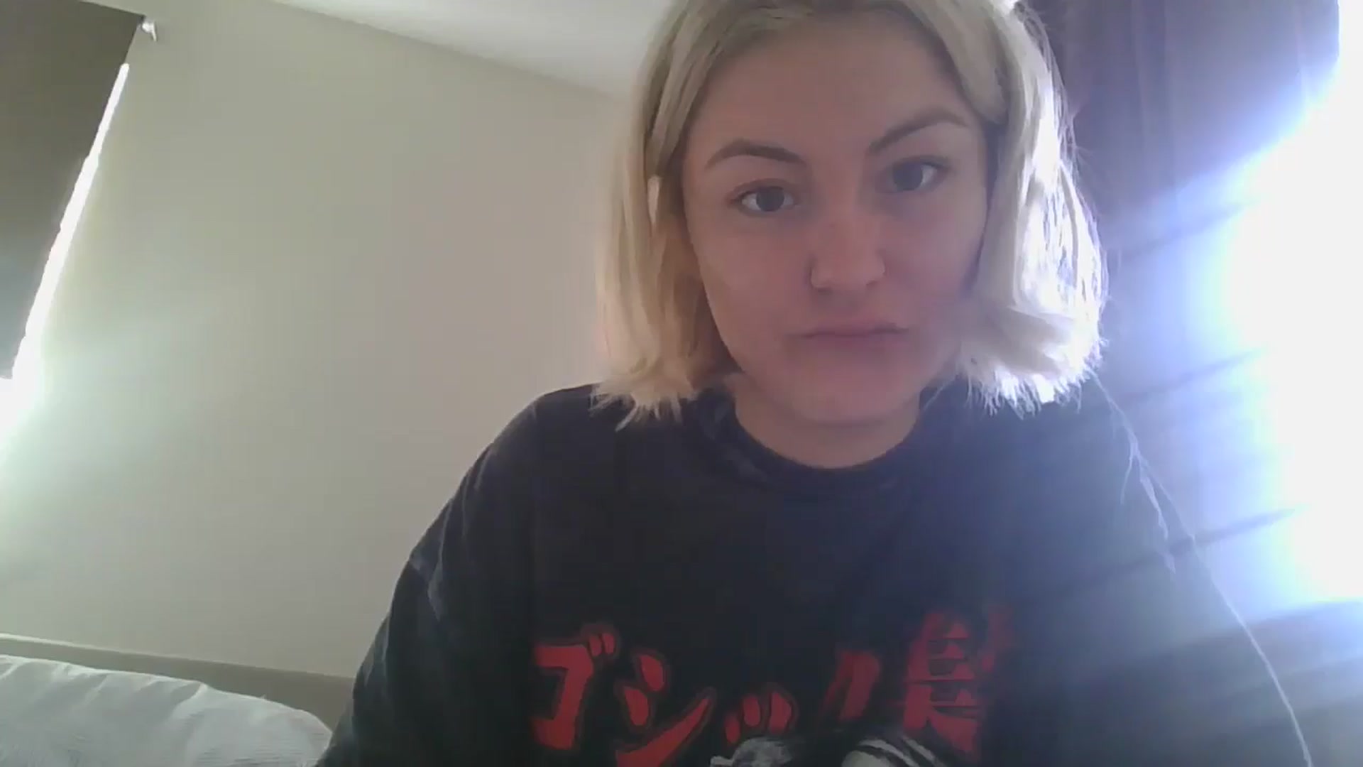 Gallery image thumbnail from misslilly's myfreecams stream on, 05/07/2025, 10:40 image 14 of 20