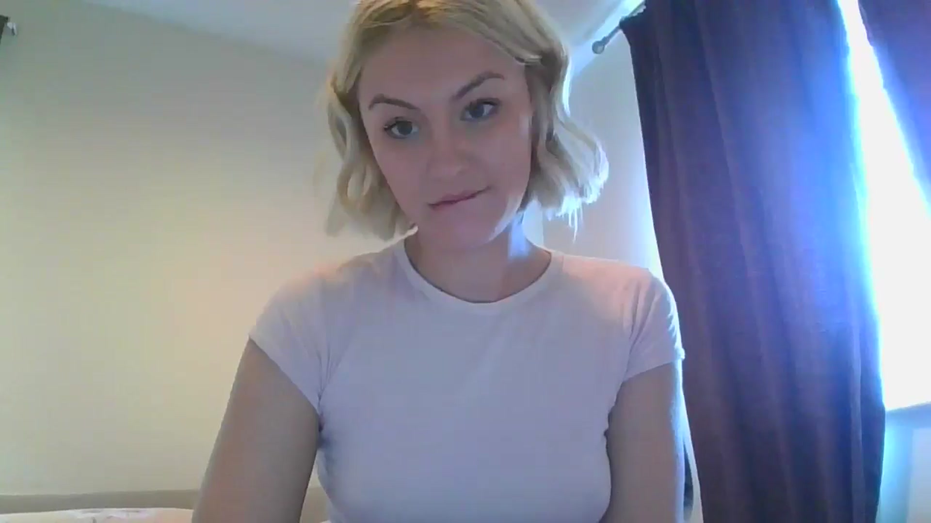 Gallery image thumbnail from misslilly's myfreecams stream on, 05/09/2025, 16:35 image 20 of 20