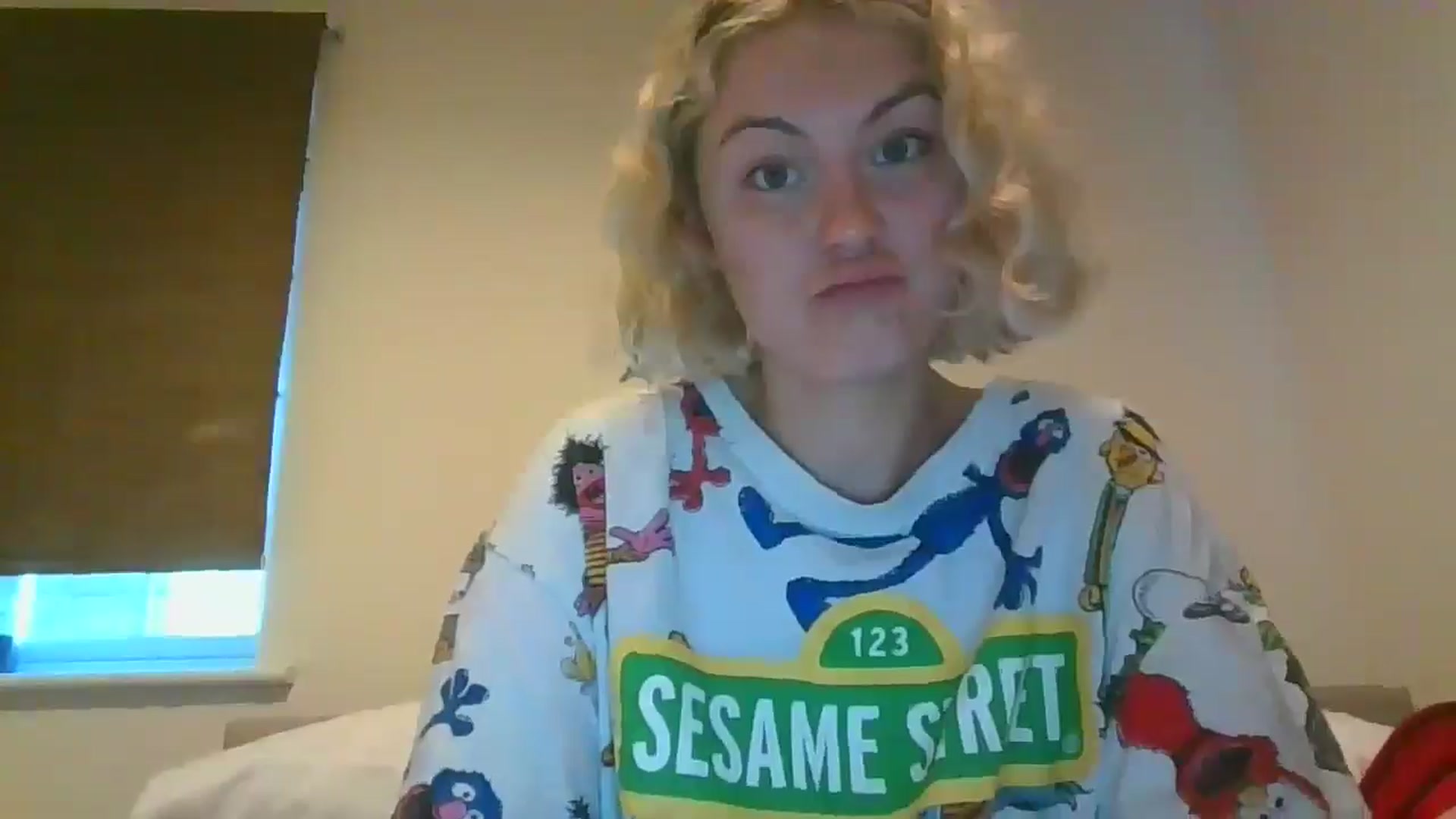 Gallery image thumbnail from misslilly's myfreecams stream on, 05/17/2025, 19:40 image 20 of 20
