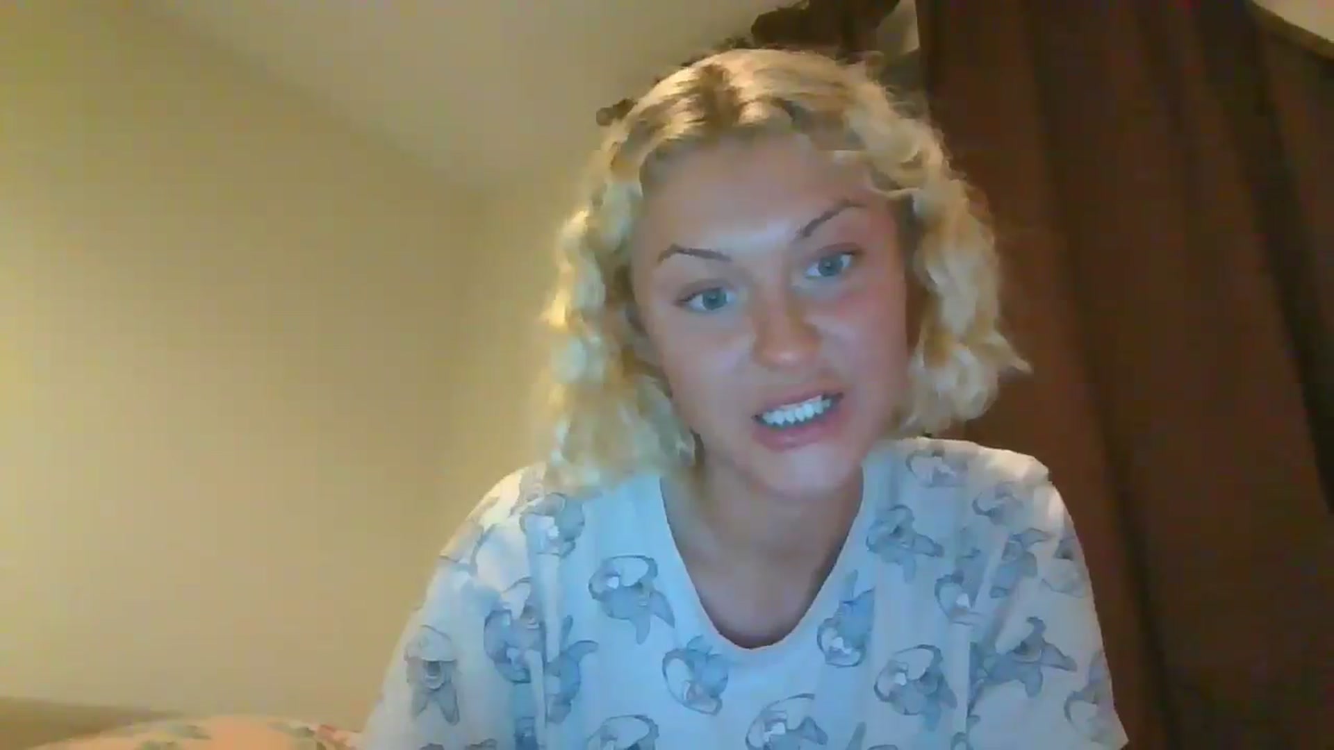 Gallery image thumbnail from misslilly's myfreecams stream on, 05/28/2025, 21:27 image 14 of 20