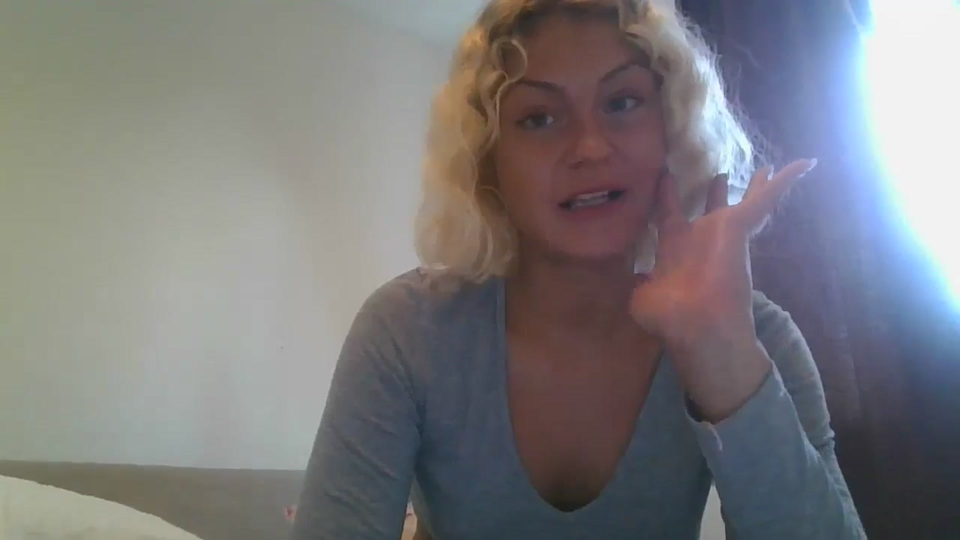 Gallery image thumbnail from misslilly's myfreecams stream on, 07/07/2025, 16:41 image 18 of 20