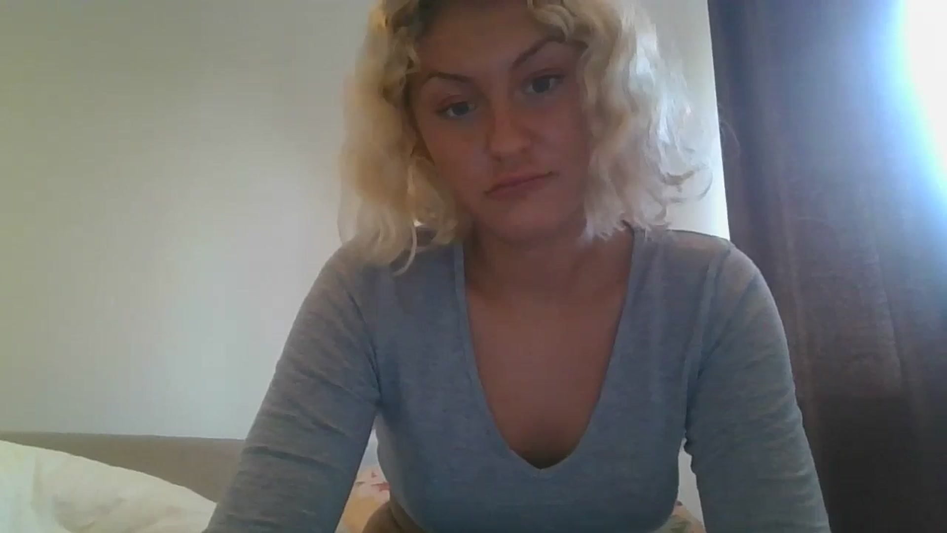 Gallery image thumbnail from misslilly's myfreecams stream on, 07/07/2025, 16:41 image 12 of 20