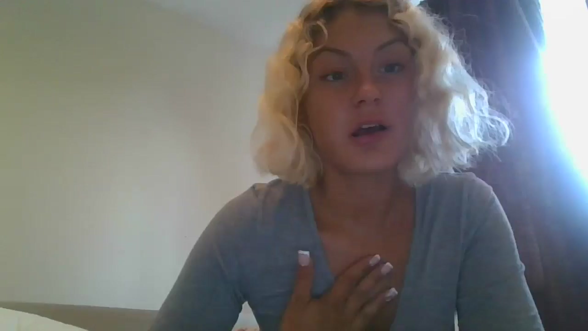 Gallery image thumbnail from misslilly's myfreecams stream on, 07/07/2025, 16:41 image 19 of 20