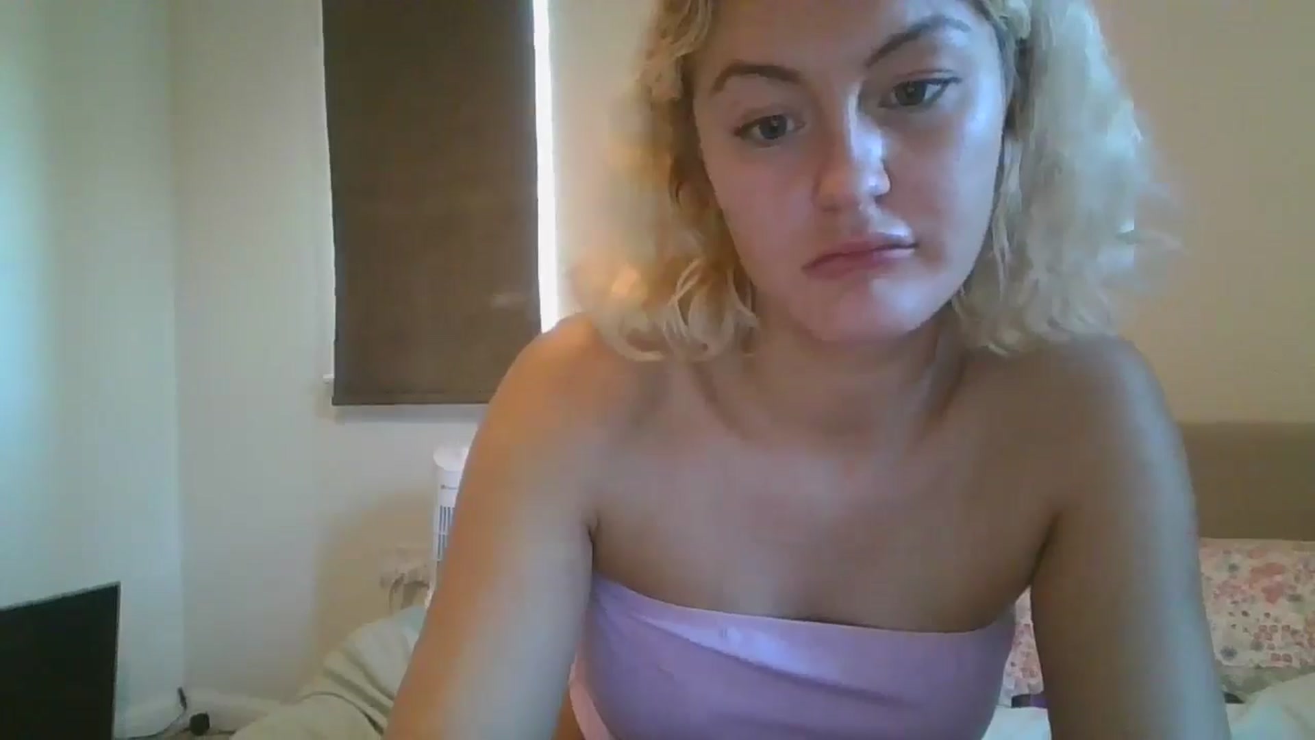 Gallery image thumbnail from misslilly's myfreecams stream on, 08/09/2025, 17:41 image 3 of 20