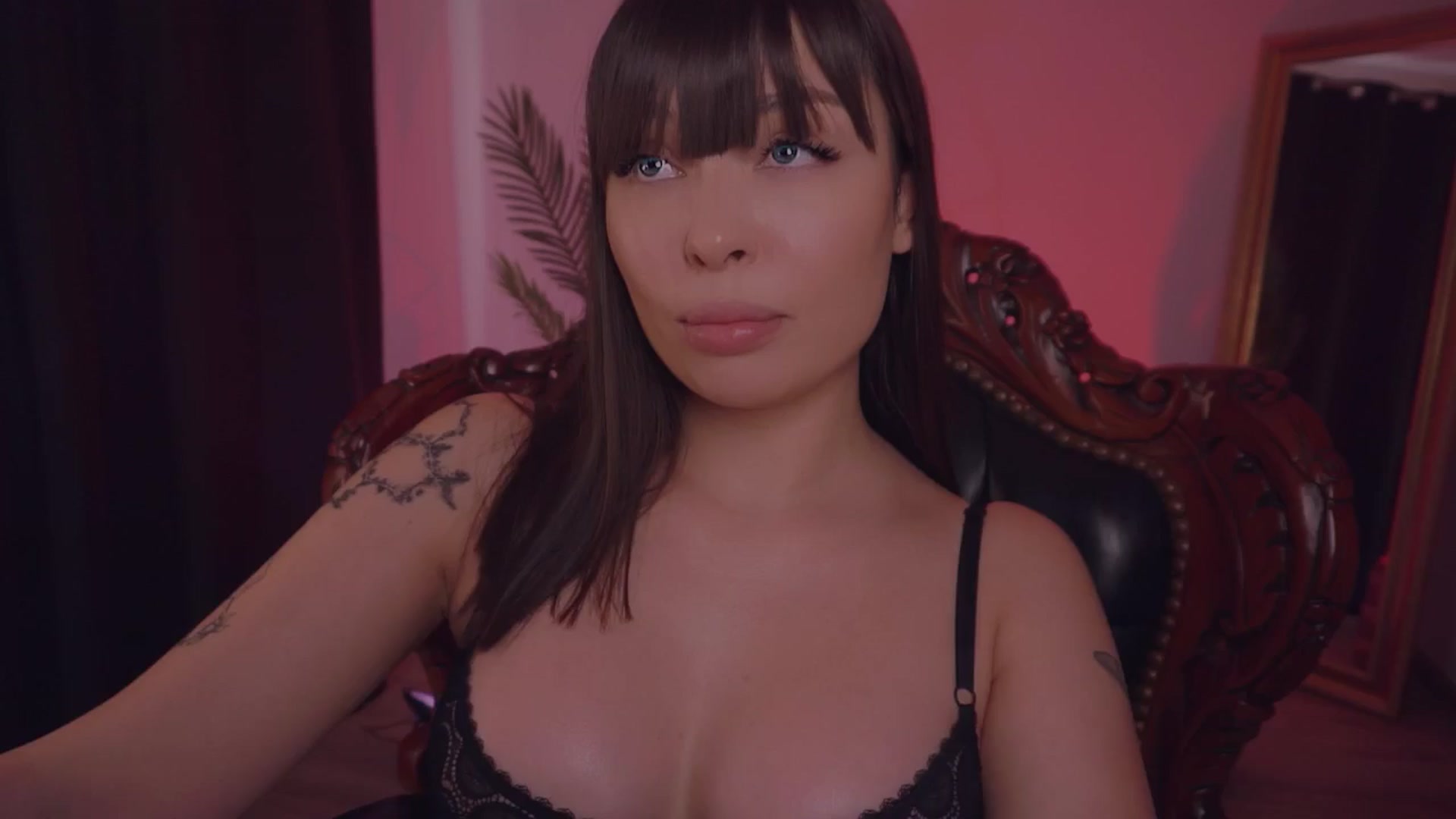 Gallery image thumbnail from missmerciless's myfreecams stream on, 03/05/2025, 12:33 image 10 of 20