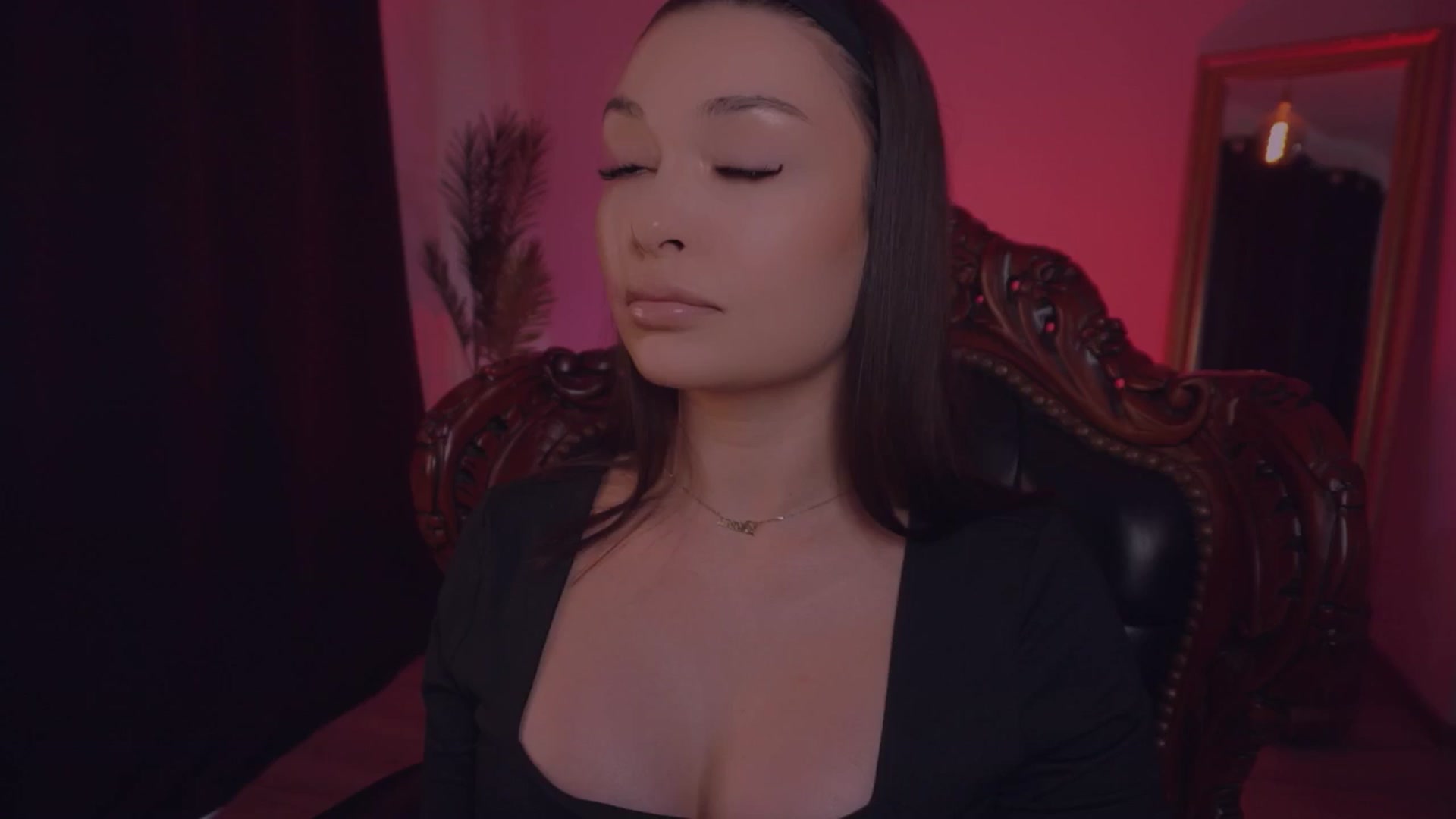 Gallery image thumbnail from missmerciless's myfreecams stream on, 03/26/2025, 10:04 image 14 of 20