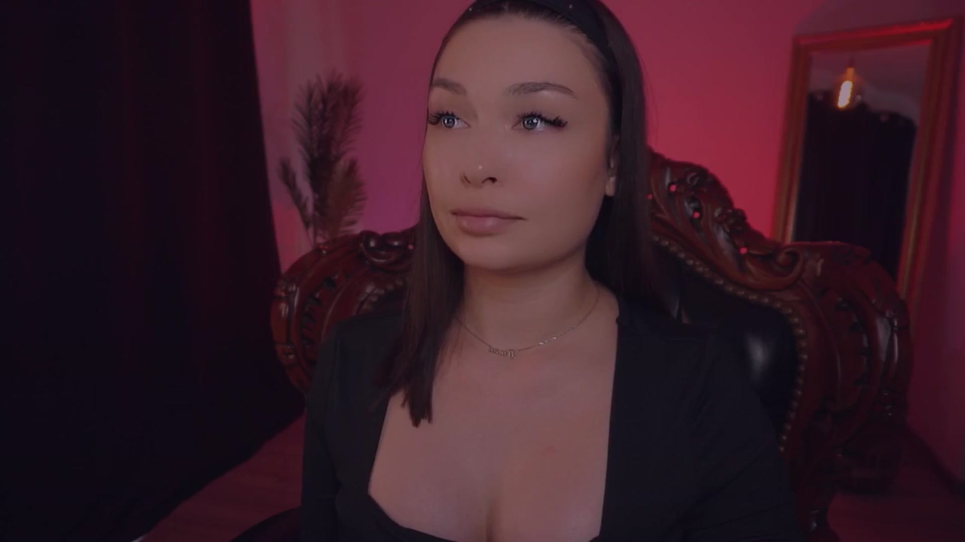 Gallery image thumbnail from missmerciless's myfreecams stream on, 03/26/2025, 12:11 image 14 of 20