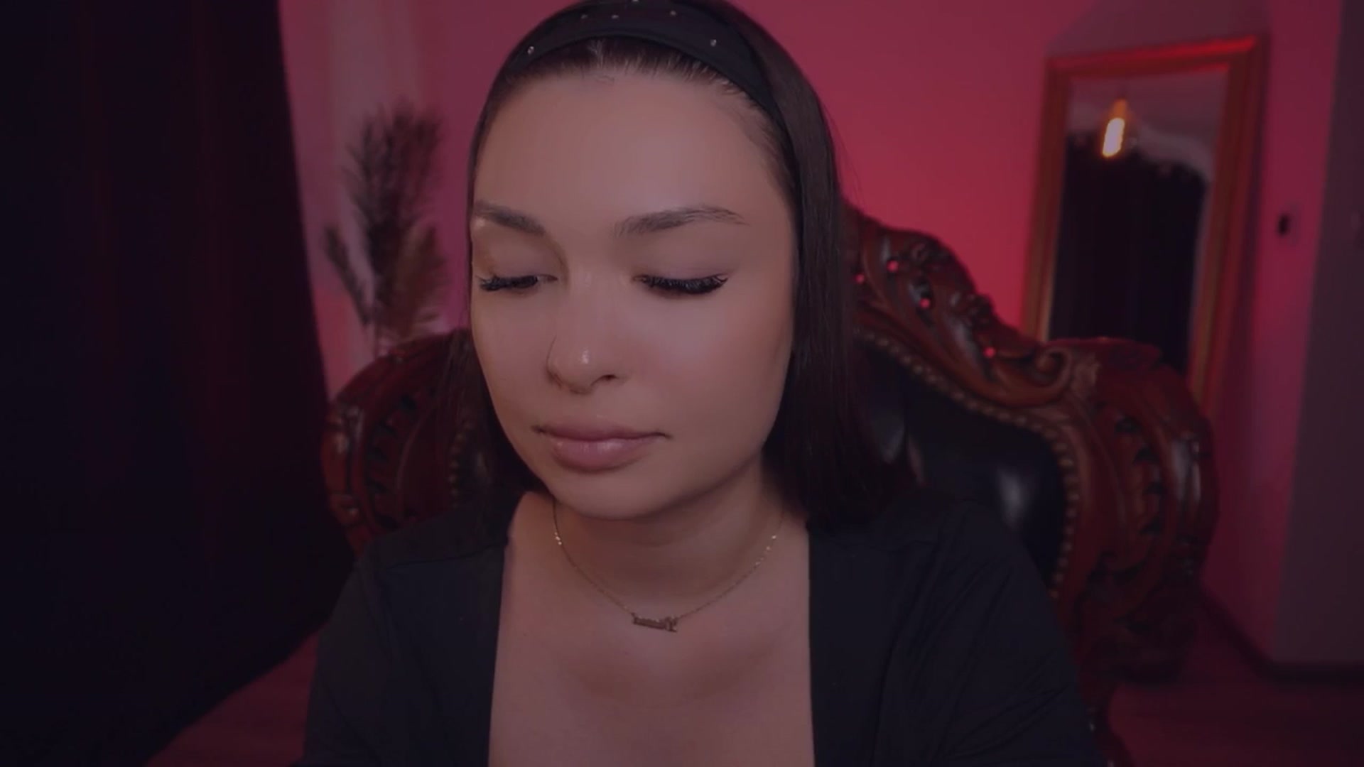 Gallery image thumbnail from missmerciless's myfreecams stream on, 03/26/2025, 12:11 image 17 of 20