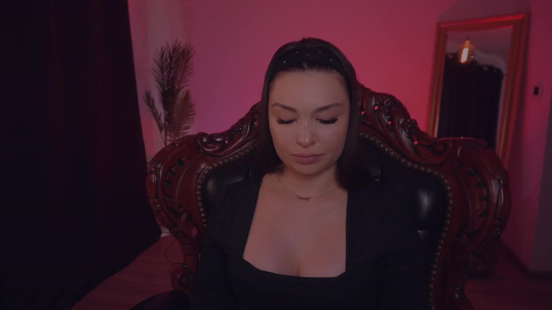 Gallery image thumbnail from missmerciless's myfreecams stream on, 03/26/2025, 12:11 image 18 of 20