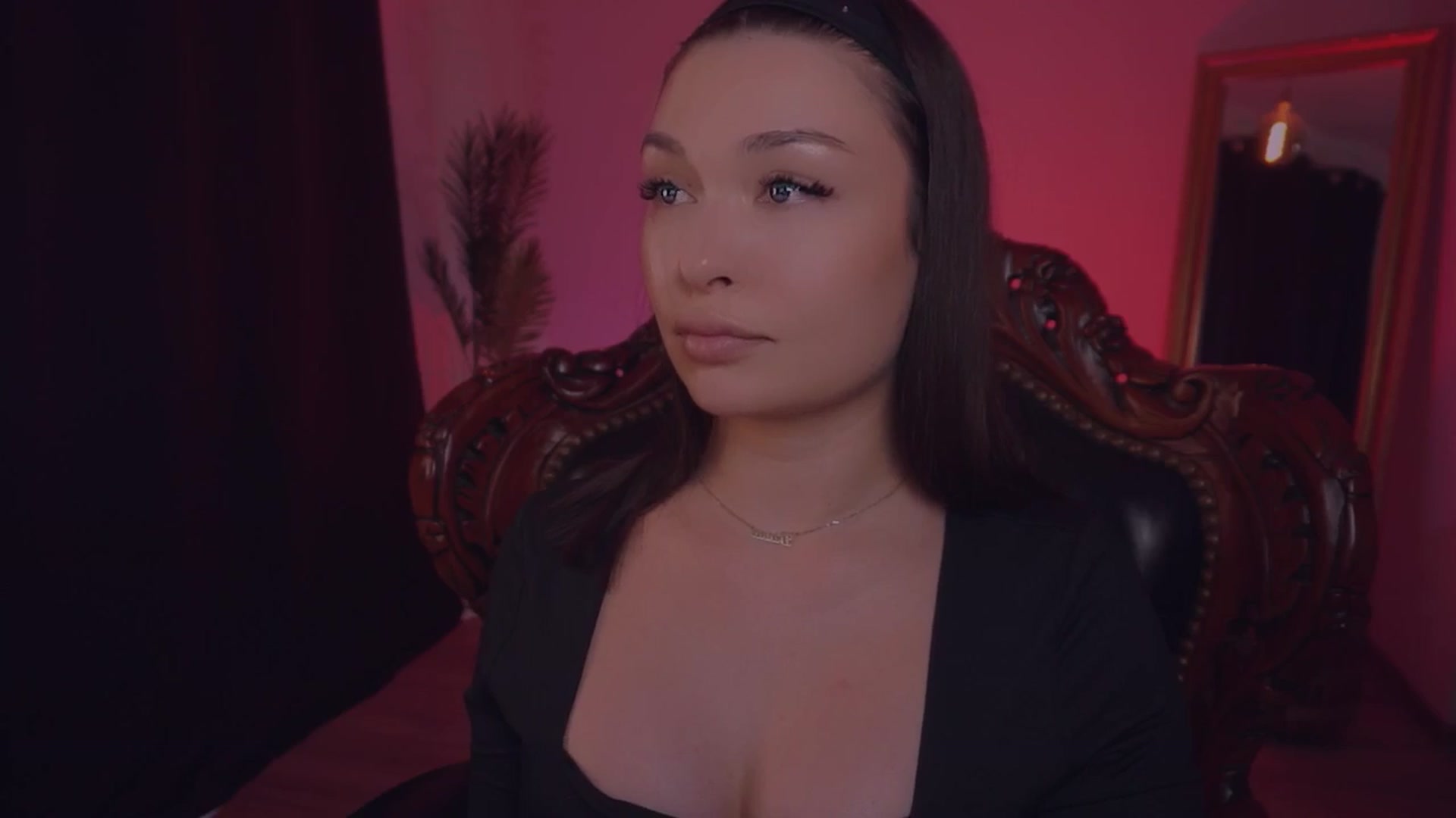Gallery image thumbnail from missmerciless's myfreecams stream on, 03/26/2025, 12:11 image 13 of 20