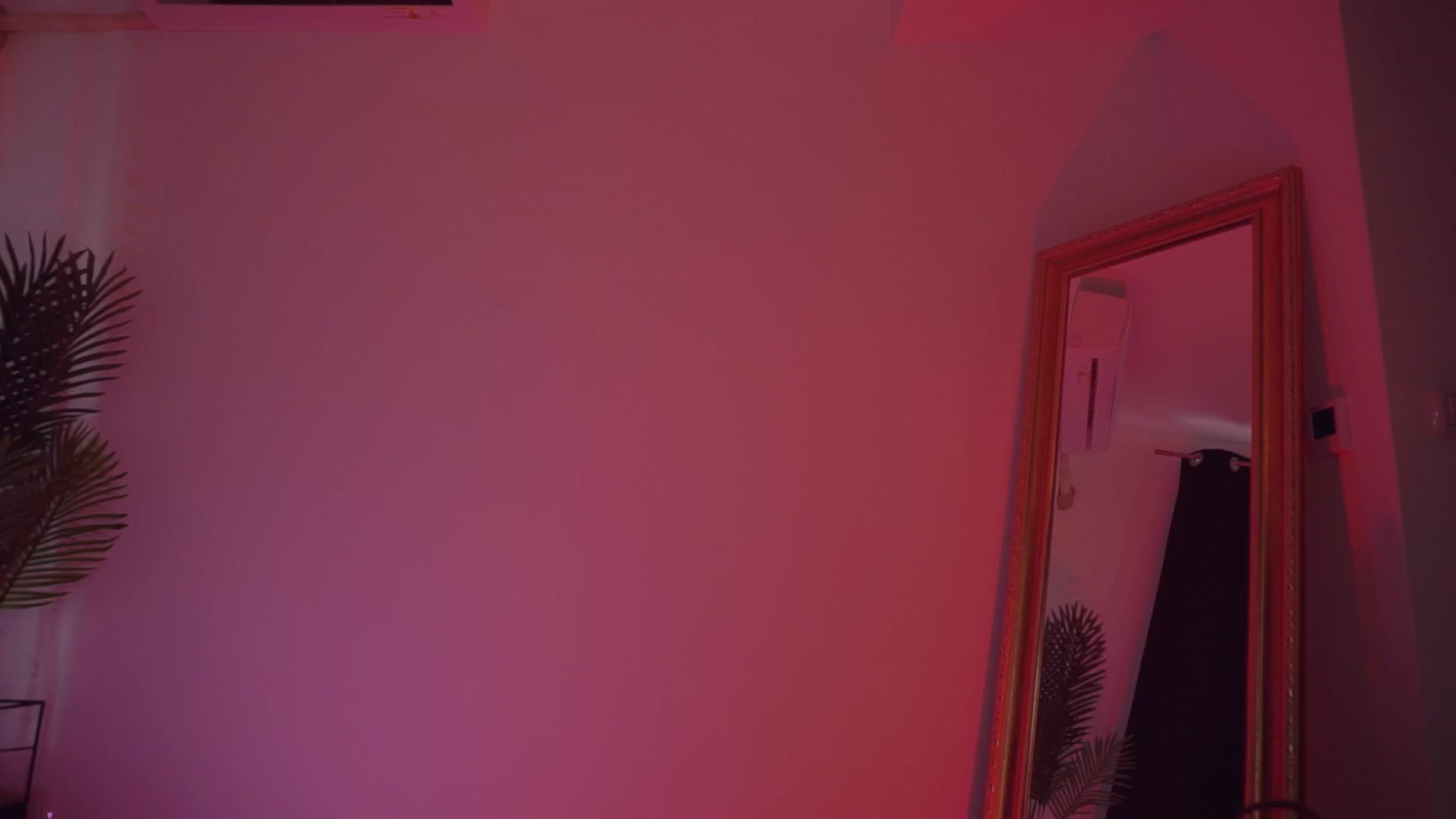 Gallery image thumbnail from missmerciless's myfreecams stream on, 05/04/2025, 11:58 image 12 of 20