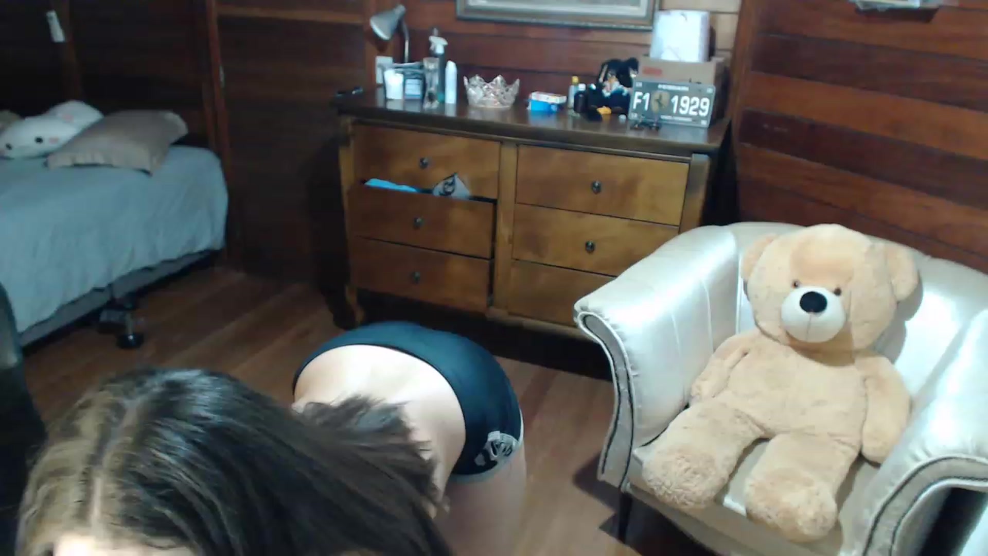 Gallery image thumbnail from misssweetteen's myfreecams stream on, 05/21/2023, 24:14 image 17 of 20
