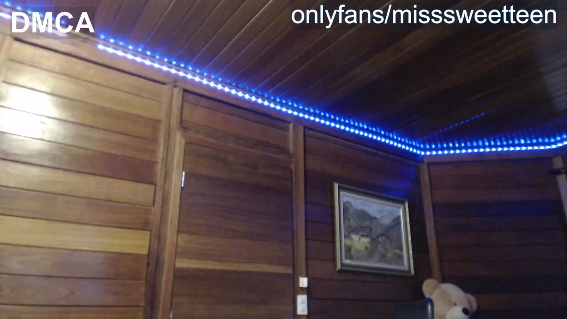 Gallery image thumbnail from misssweetteen's myfreecams stream on, 06/20/2024, 21:44 image 12 of 20