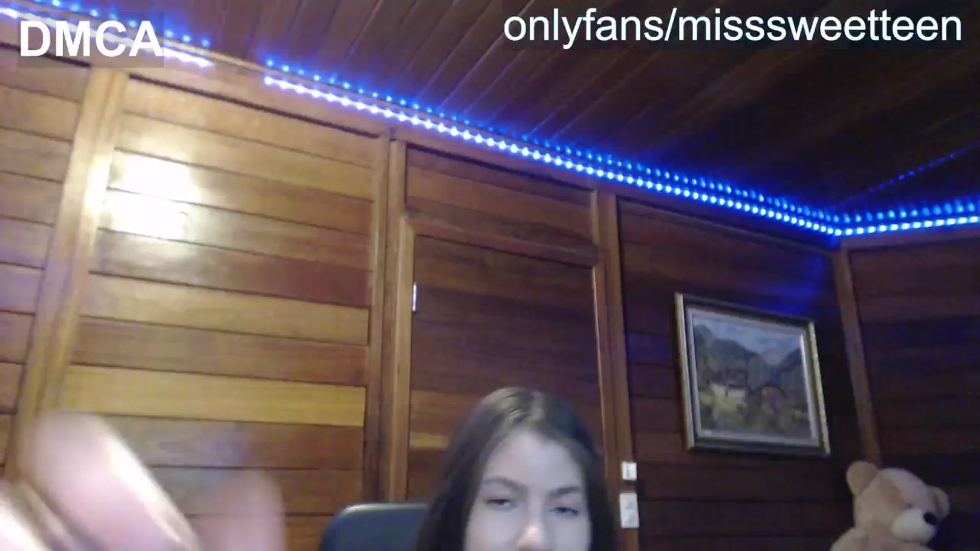 Gallery image thumbnail from misssweetteen's myfreecams stream on, 06/20/2024, 22:51 image 10 of 20