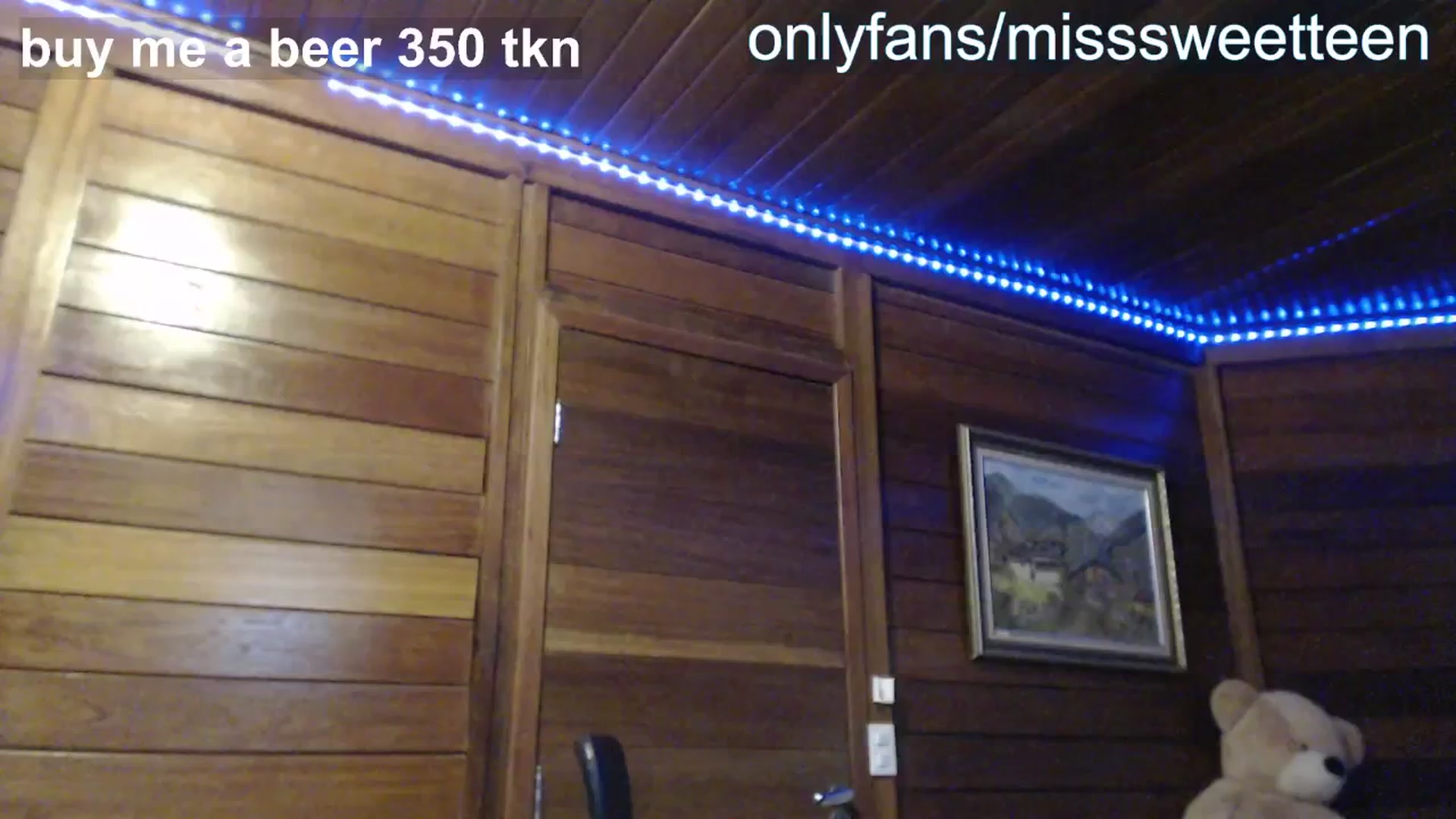 Gallery image thumbnail from misssweetteen's myfreecams stream on, 06/20/2024, 23:26 image 11 of 20