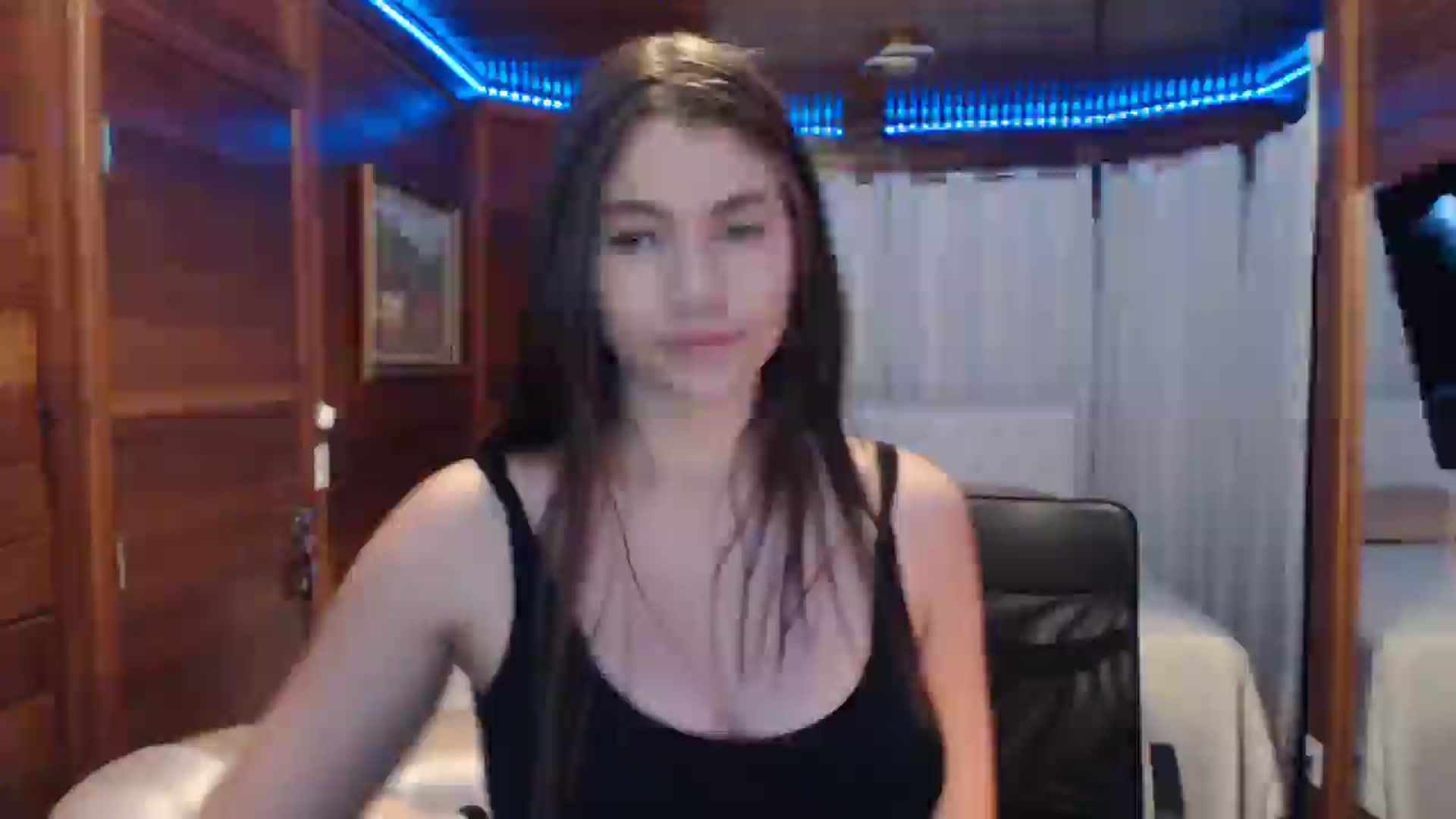 Gallery image thumbnail from misssweetteen's myfreecams stream on, 07/11/2024, 24:37 image 2 of 20