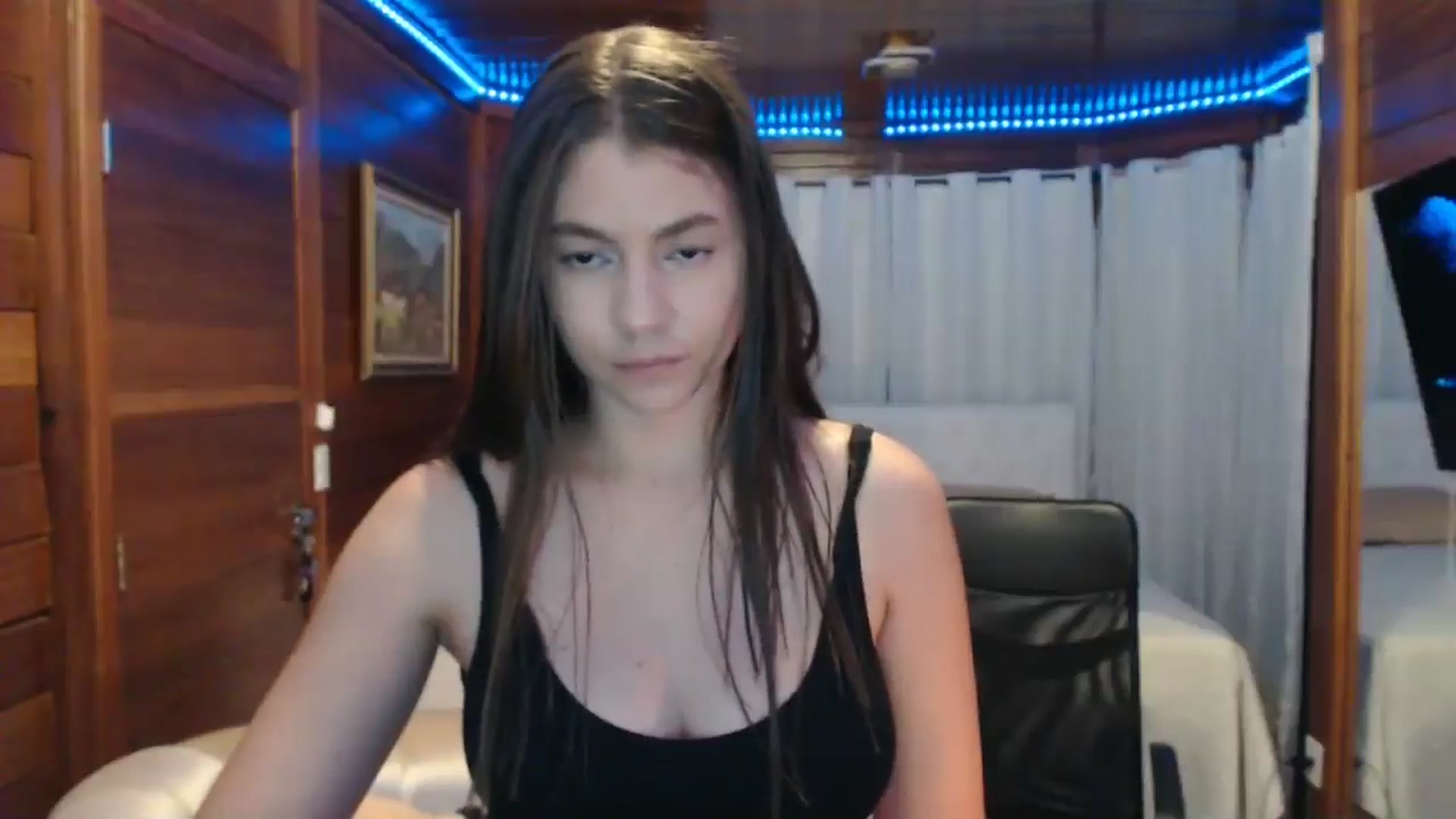 Gallery image thumbnail from misssweetteen's myfreecams stream on, 07/11/2024, 24:37 image 4 of 20