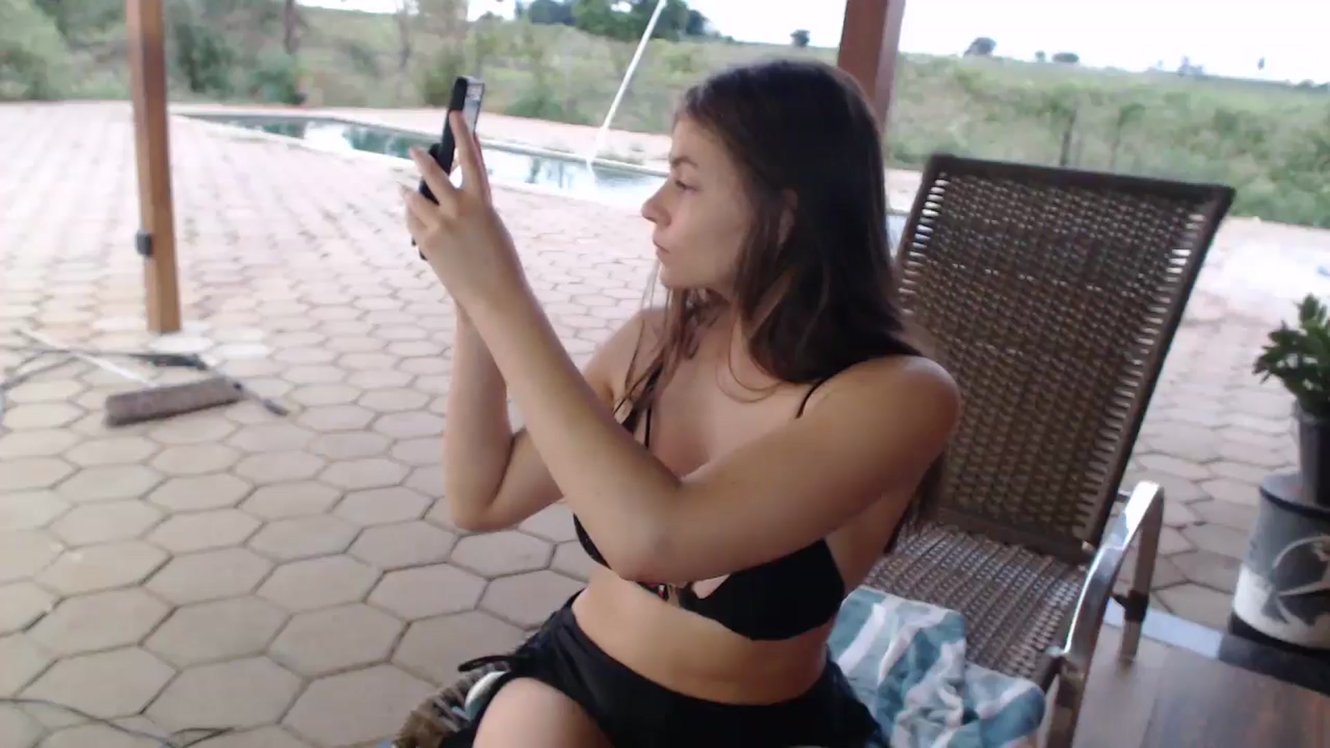 Gallery image thumbnail from misssweetteen's myfreecams stream on, 11/04/2024, 22:32 image 10 of 20