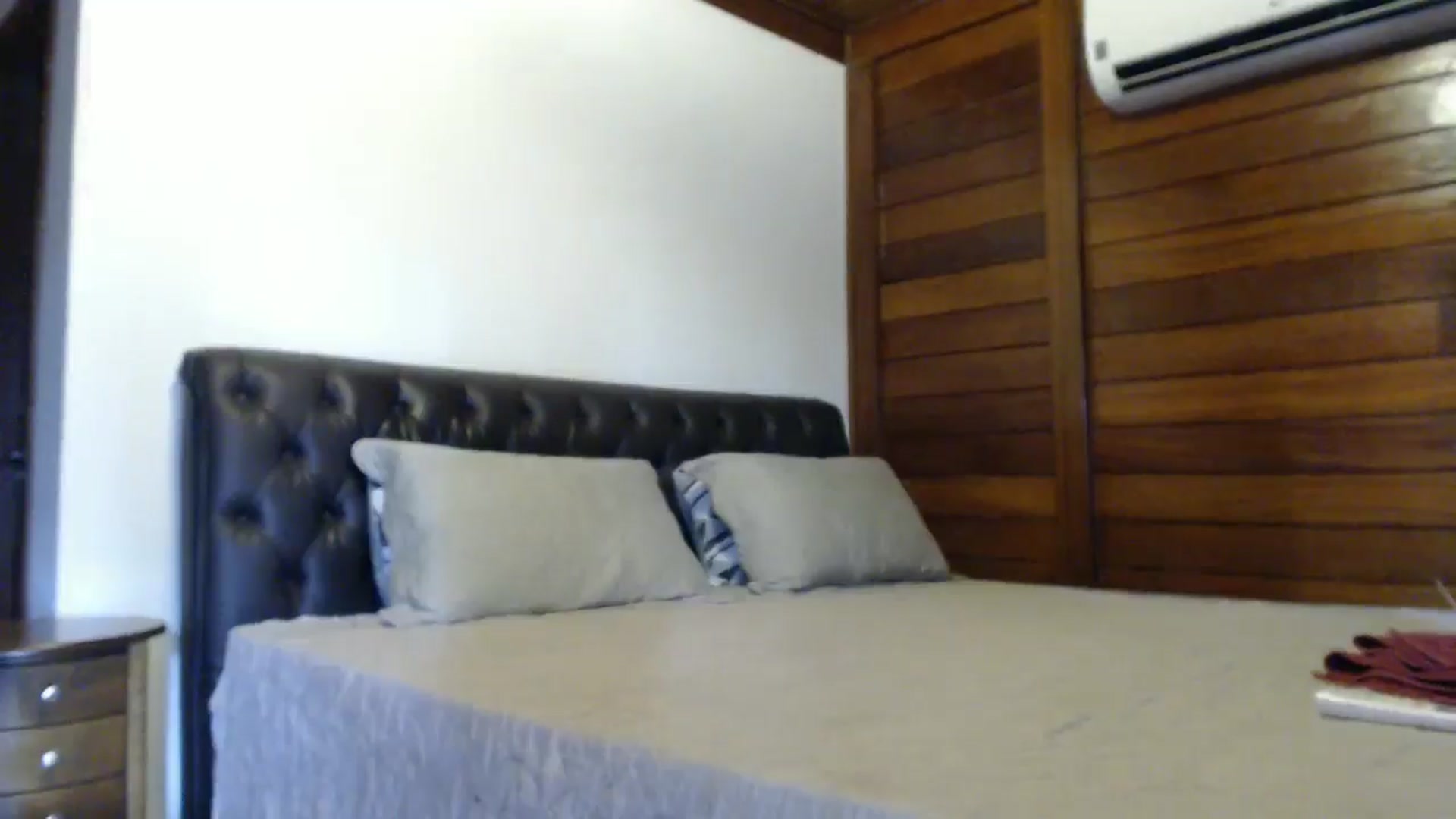 Gallery image thumbnail from misssweetteen's myfreecams stream on, 01/16/2025, 19:33 image 11 of 20