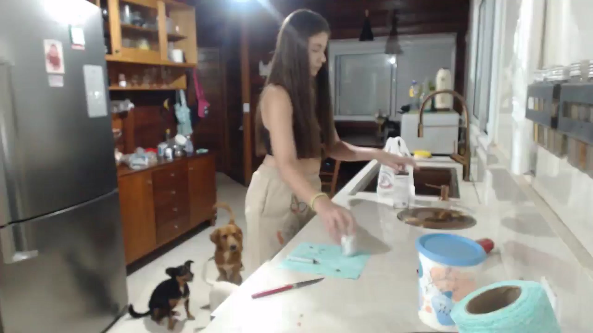 Gallery image thumbnail from misssweetteen's myfreecams stream on, 04/27/2025, 21:47 image 1 of 20