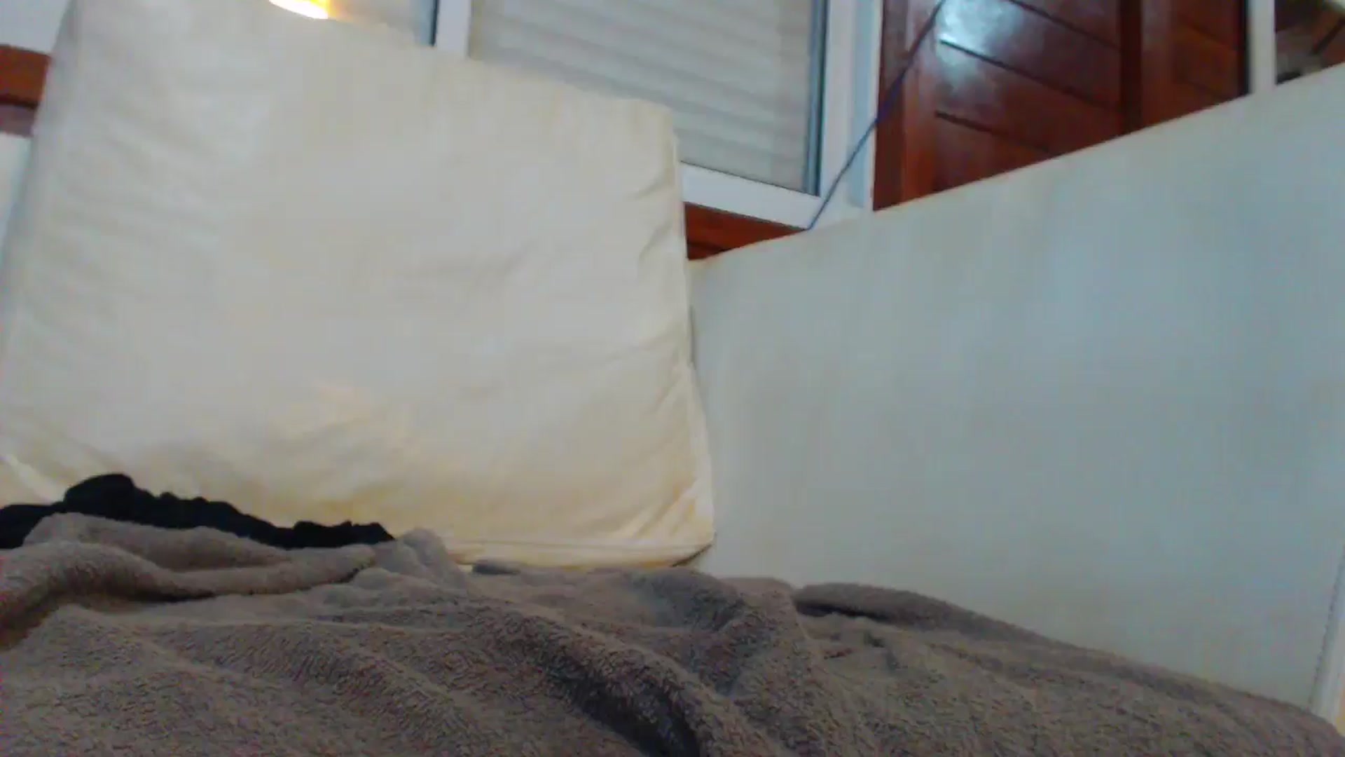 Gallery image thumbnail from misssweetteen's myfreecams stream on, 01/13/2026, 24:53 image 14 of 20
