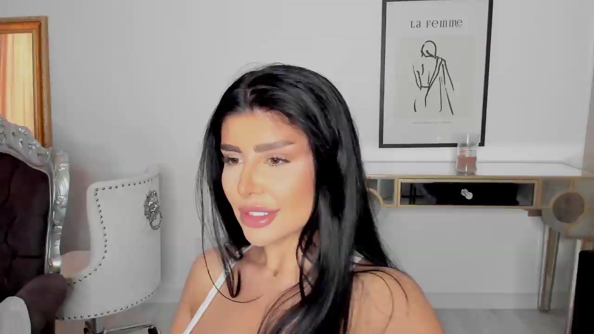 Gallery image thumbnail from missxmoni's myfreecams stream on, 05/10/2026, 13:02 image 14 of 20