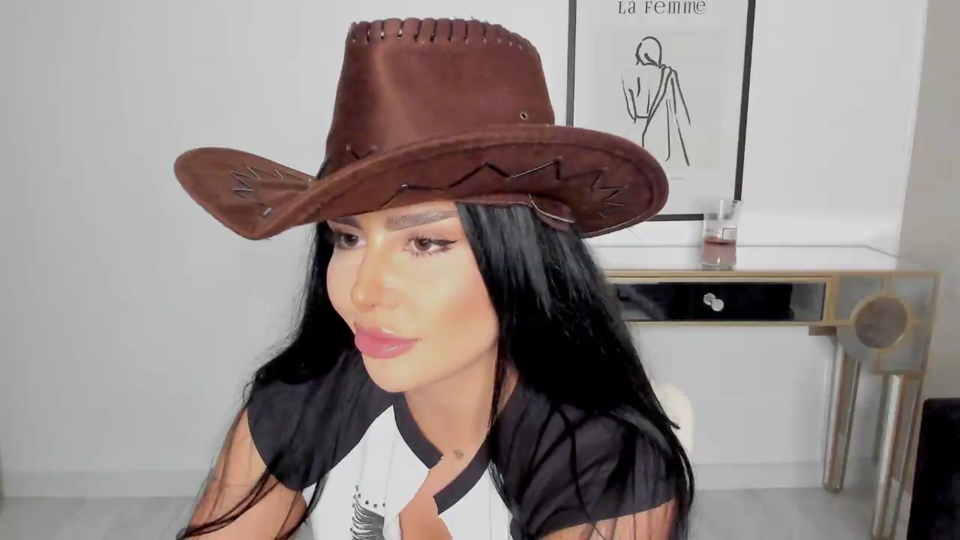 Gallery image thumbnail from missxmoni's myfreecams stream on, 05/11/2026, 18:07 image 17 of 20