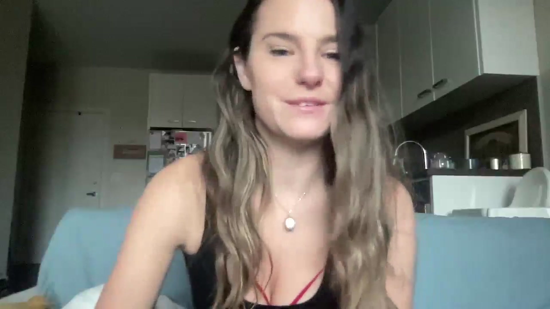 Gallery image thumbnail from mkbabygirlcum's myfreecams stream on, 11/13/2025, 20:00 image 17 of 20