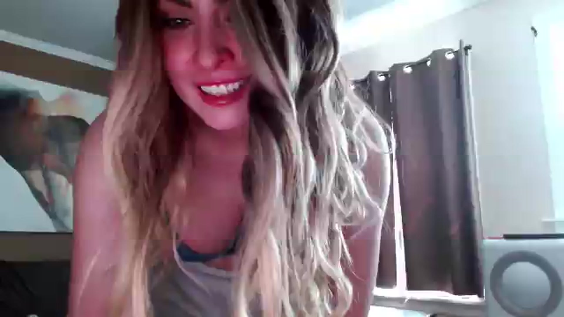Gallery image thumbnail from mmmmmmmmmmmmmm's myfreecams stream on, 07/29/2026, 19:01 image 4 of 20