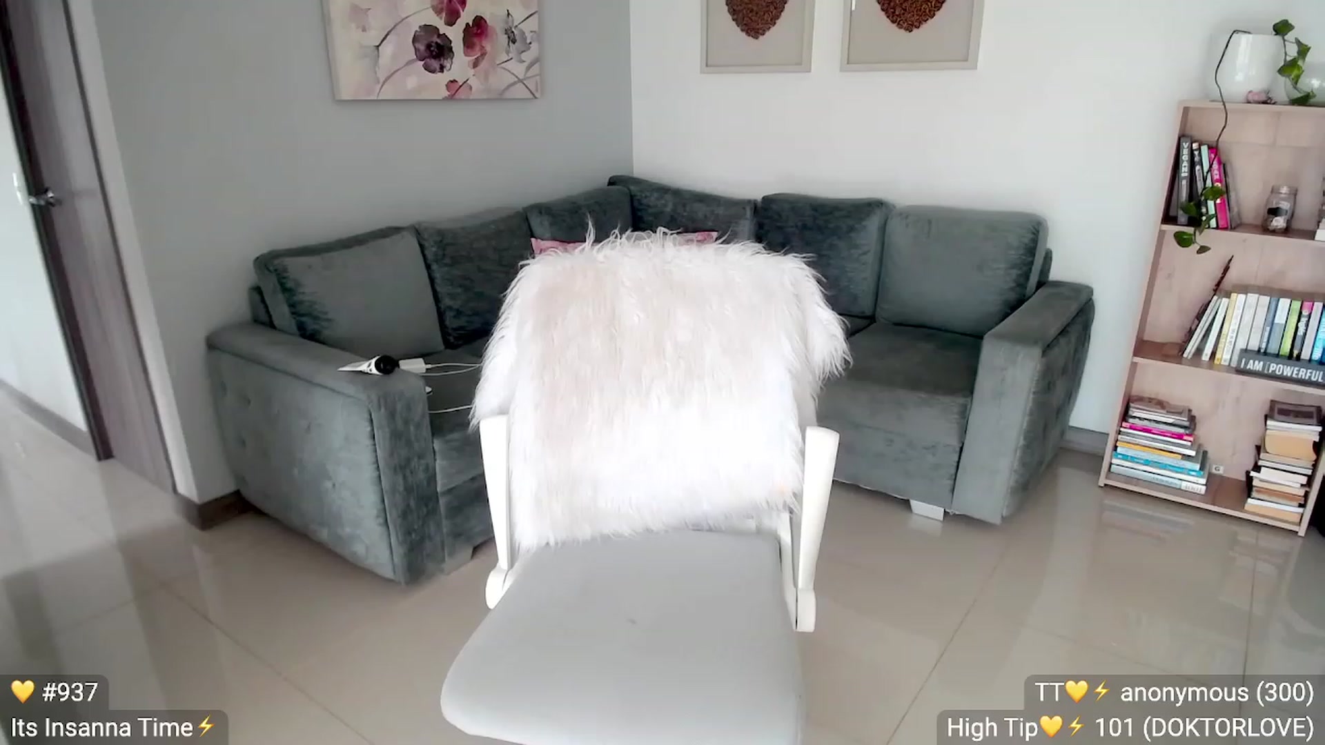 Gallery image thumbnail from mmmsanna's myfreecams stream on, 02/11/2023, 16:32 image 13 of 20