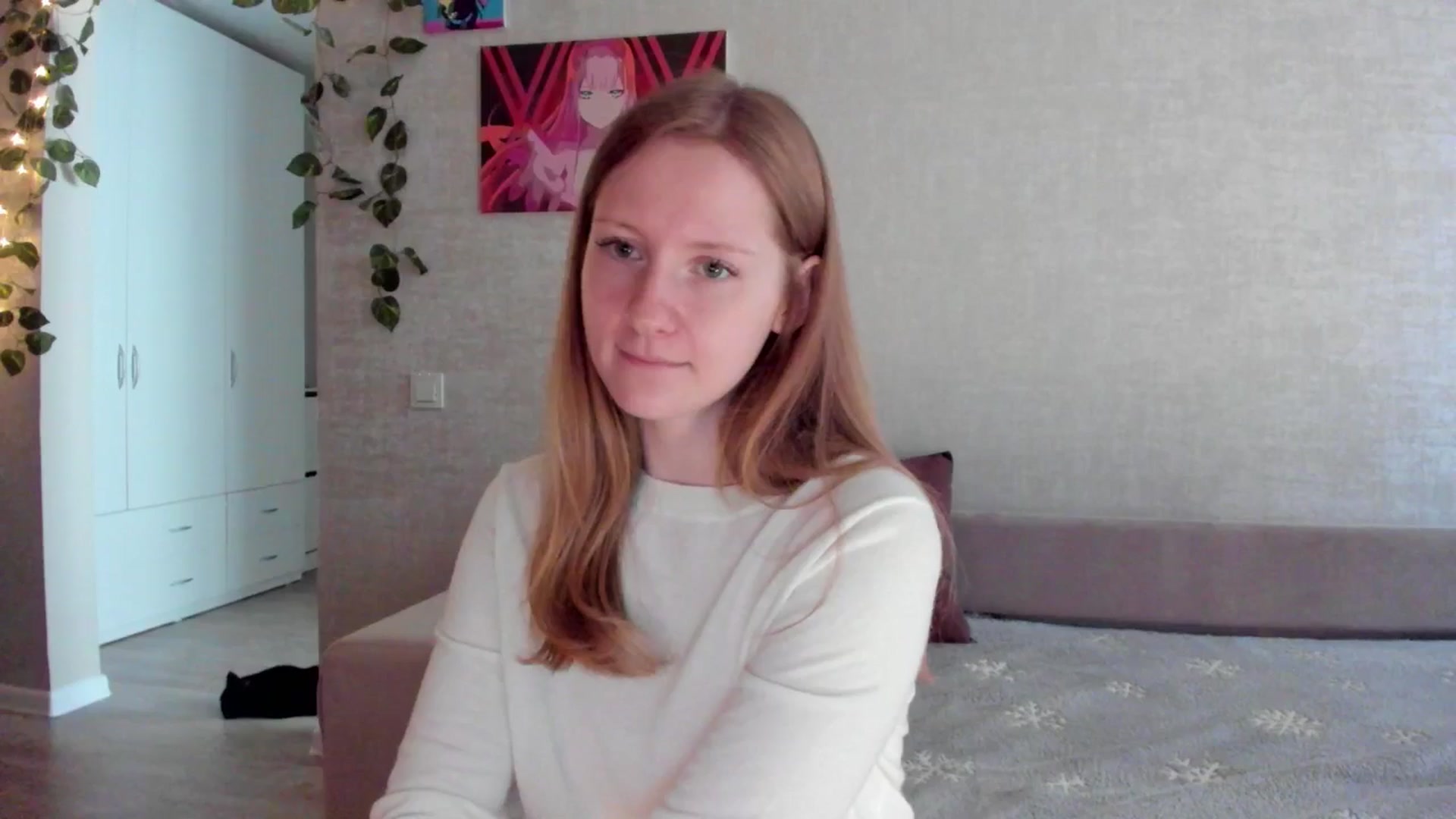 Gallery image thumbnail from mnialice's myfreecams stream on, 08/31/2025, 04:19 image 19 of 20