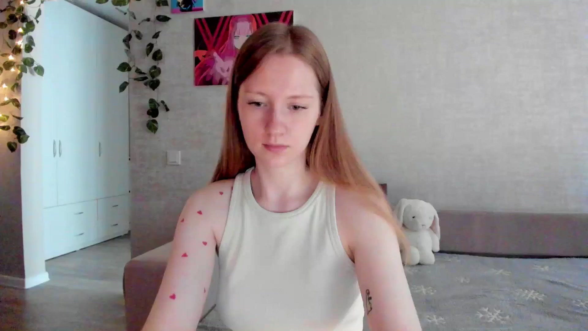 Gallery image thumbnail from mnialice's myfreecams stream on, 09/01/2025, 03:05 image 14 of 20