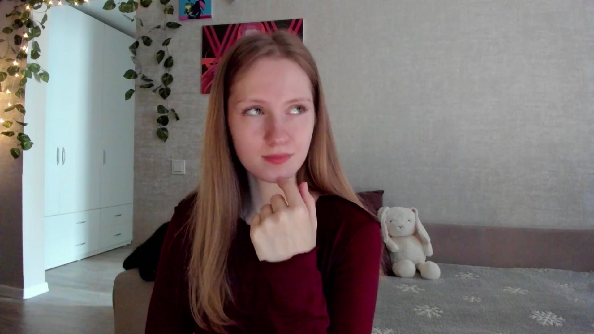 Gallery image thumbnail from mnialice's myfreecams stream on, 09/14/2025, 03:30 image 18 of 20