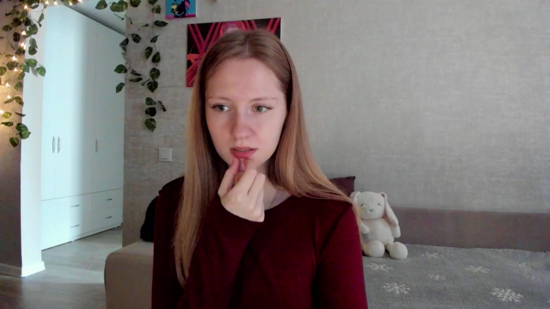 Gallery image thumbnail from mnialice's myfreecams stream on, 09/14/2025, 03:30 image 20 of 20