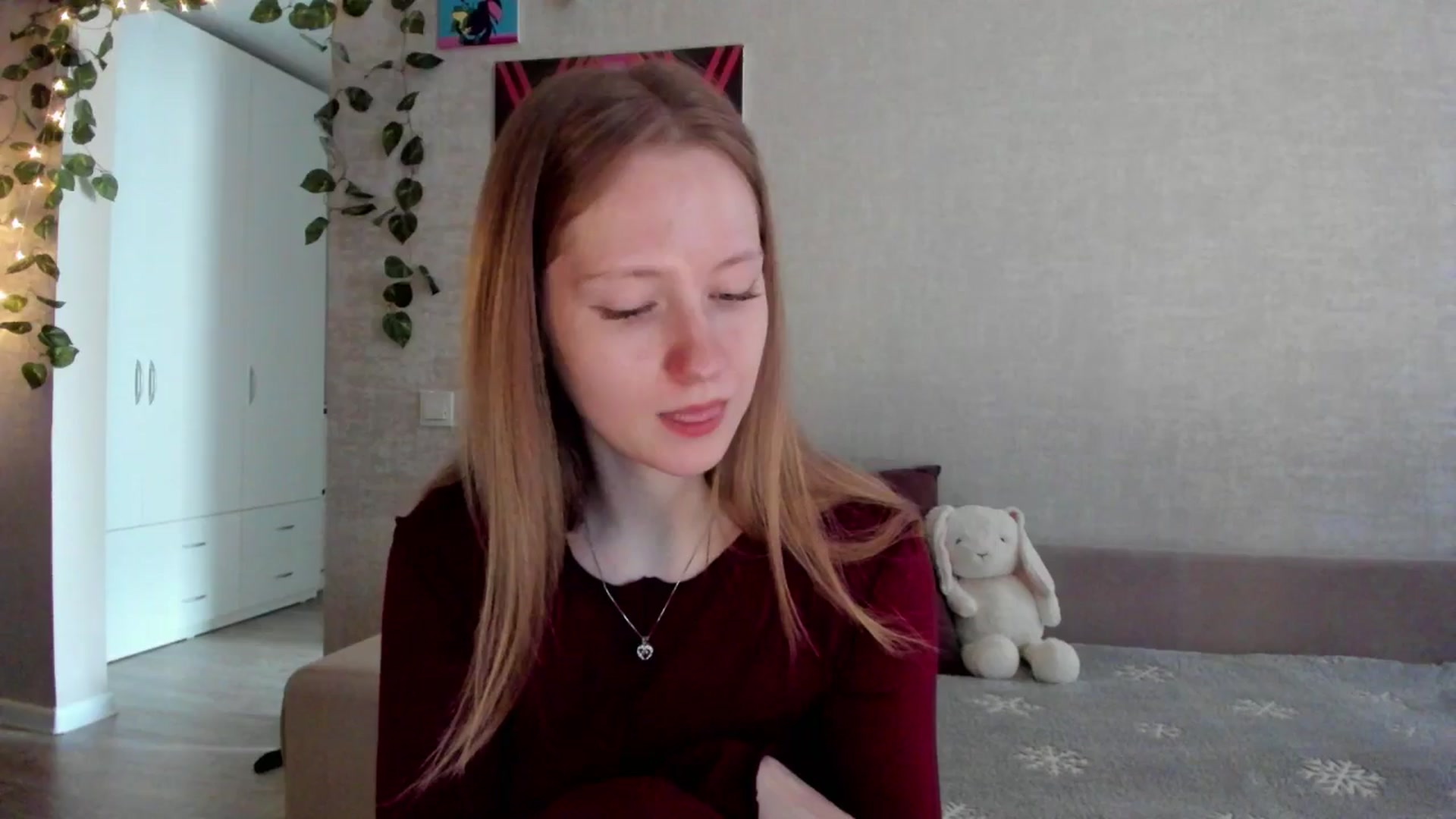 Gallery image thumbnail from mnialice's myfreecams stream on, 09/14/2025, 03:57 image 12 of 20