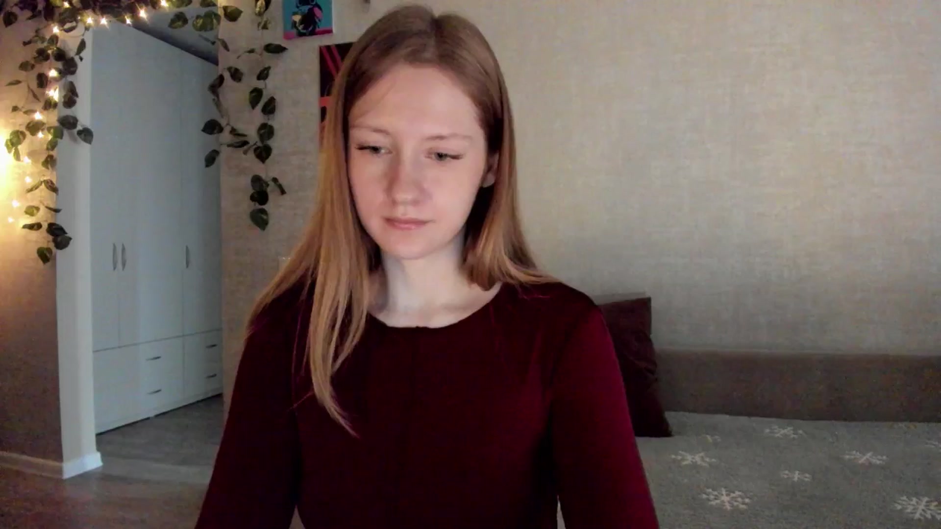 Gallery image thumbnail from mnialice's myfreecams stream on, 09/29/2025, 04:03 image 3 of 20