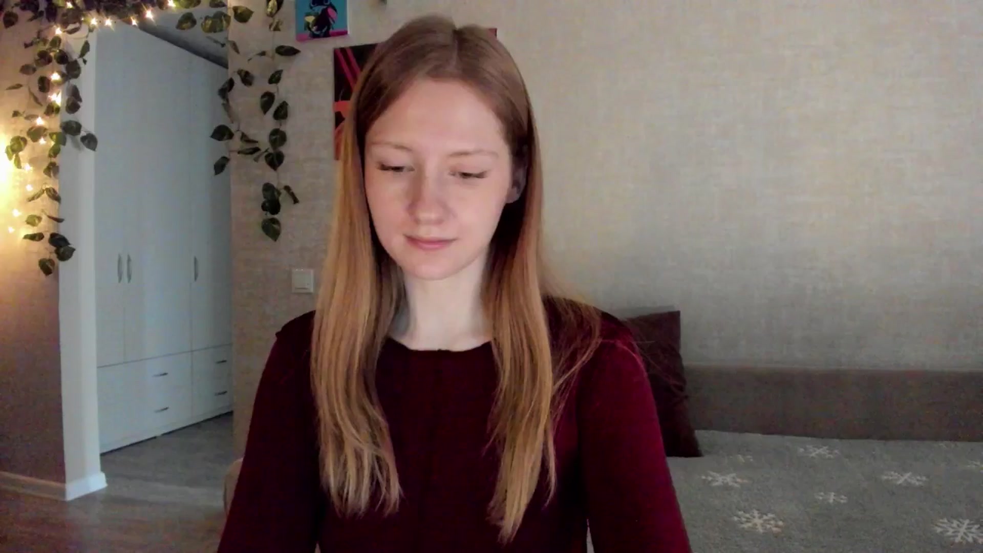 Gallery image thumbnail from mnialice's myfreecams stream on, 09/29/2025, 04:03 image 7 of 20