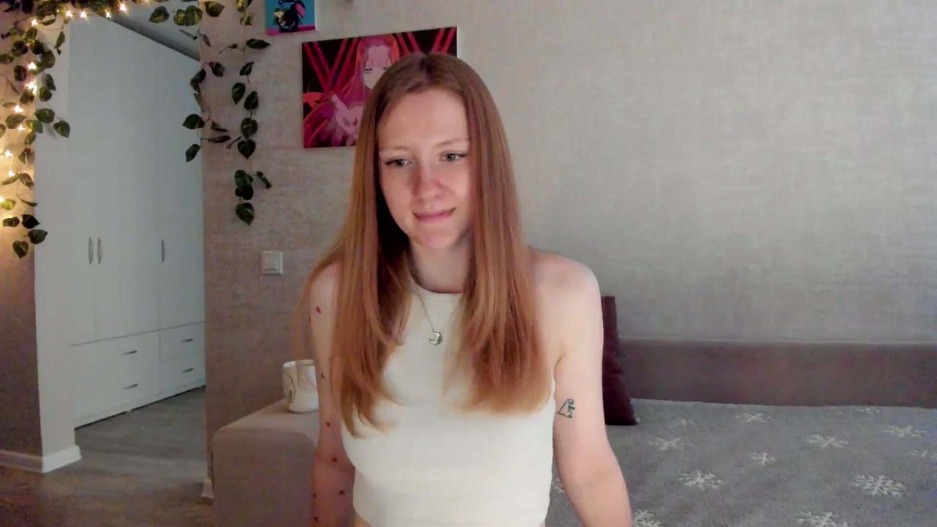 Gallery image thumbnail from mnialice's myfreecams stream on, 09/30/2025, 04:43 image 10 of 20