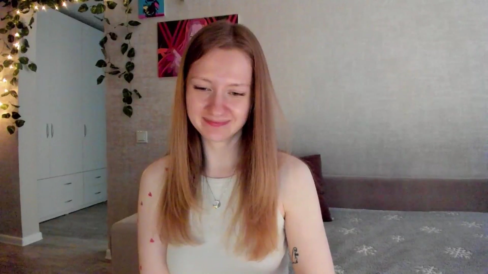 Gallery image thumbnail from mnialice's myfreecams stream on, 09/30/2025, 04:43 image 18 of 20