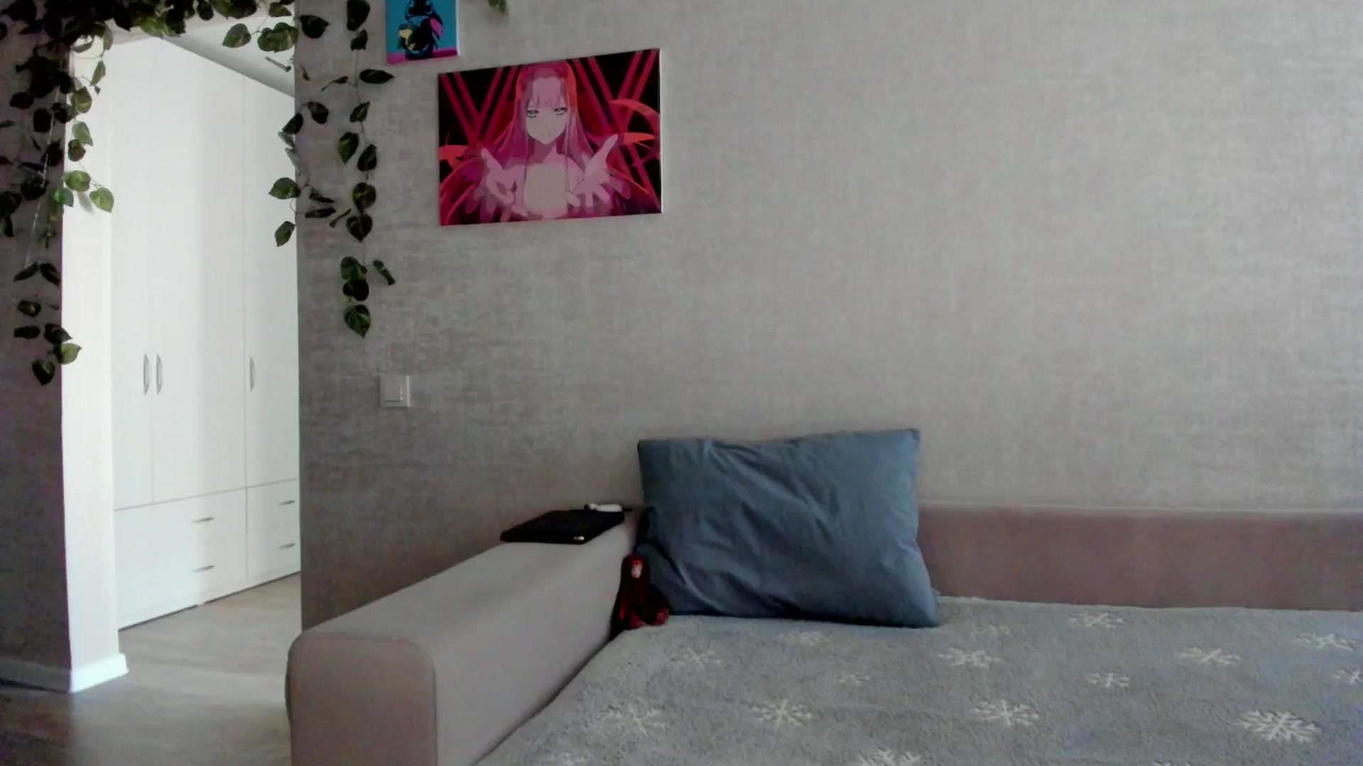 Gallery image thumbnail from mnialice's myfreecams stream on, 10/01/2025, 03:03 image 17 of 20