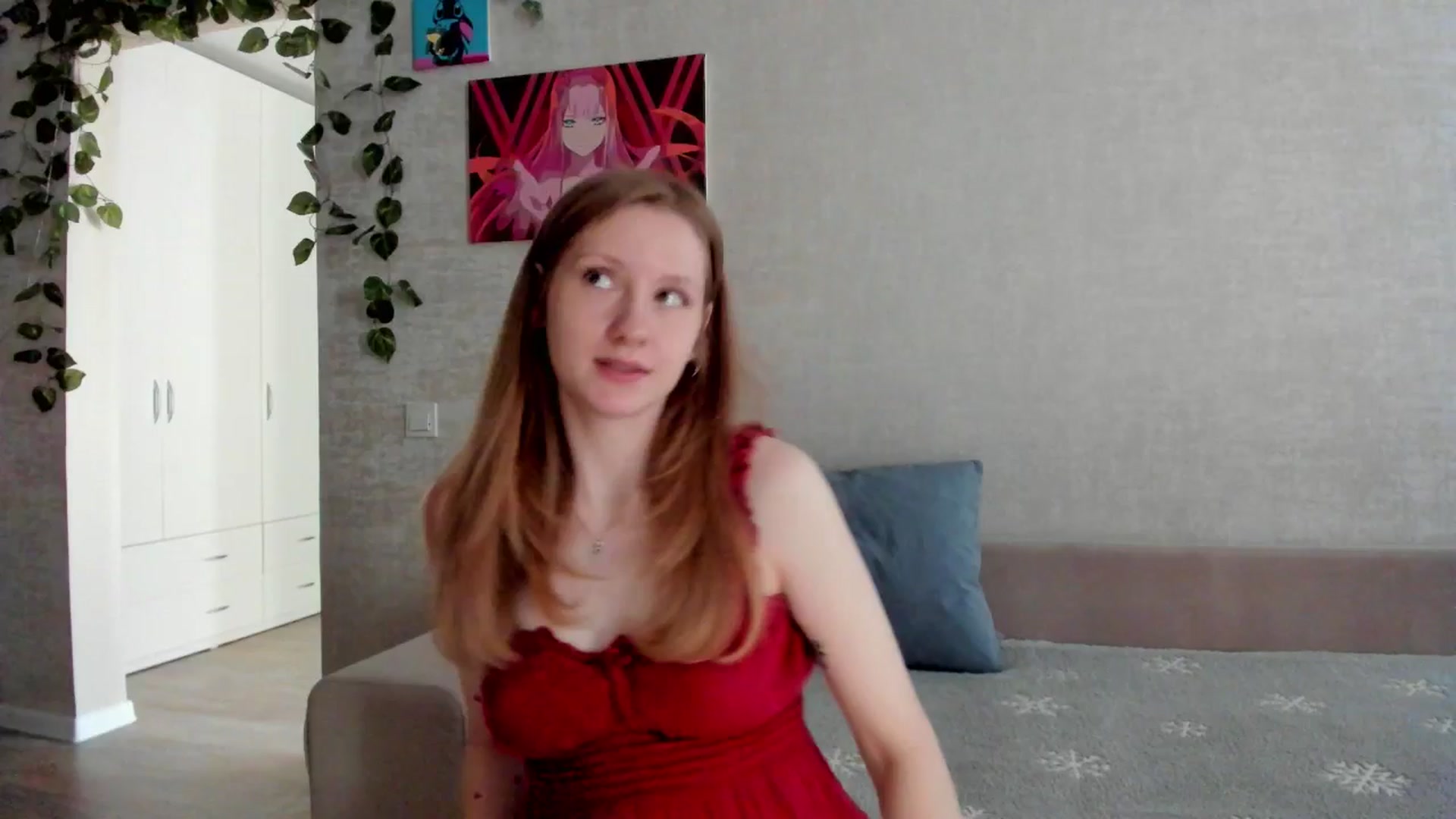 Gallery image thumbnail from mnialice's myfreecams stream on, 10/01/2025, 03:03 image 10 of 20