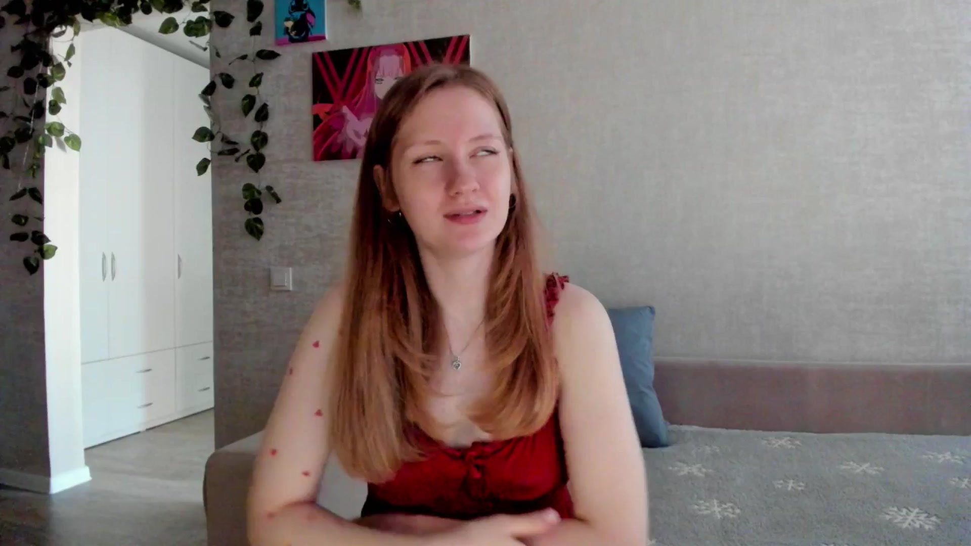 Gallery image thumbnail from mnialice's myfreecams stream on, 10/01/2025, 03:03 image 19 of 20