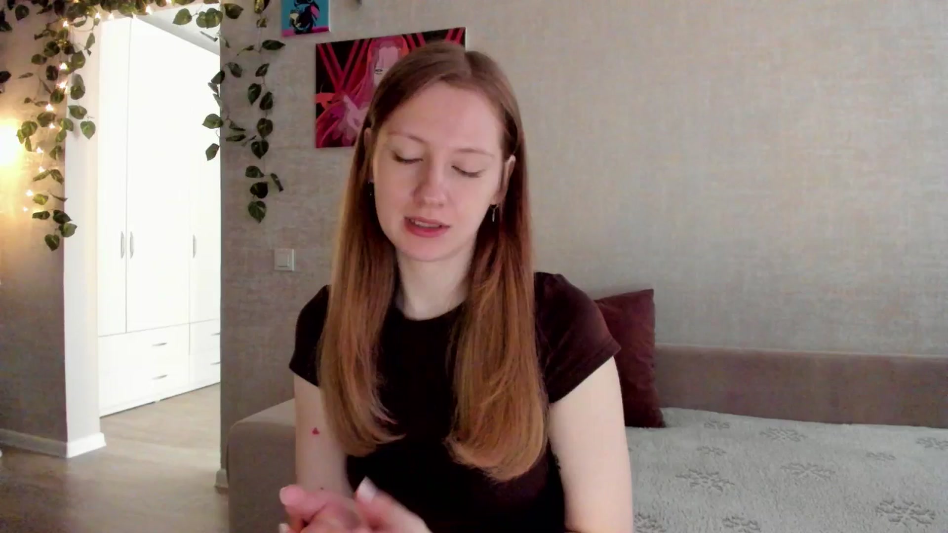 Gallery image thumbnail from mnialice's myfreecams stream on, 10/11/2025, 03:23 image 1 of 20