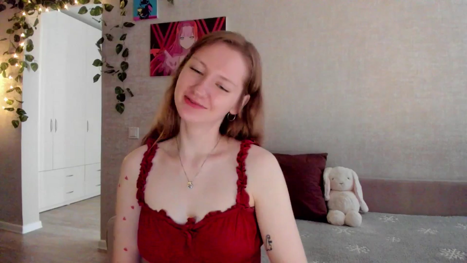 Gallery image thumbnail from mnialice's myfreecams stream on, 10/12/2025, 03:06 image 18 of 20